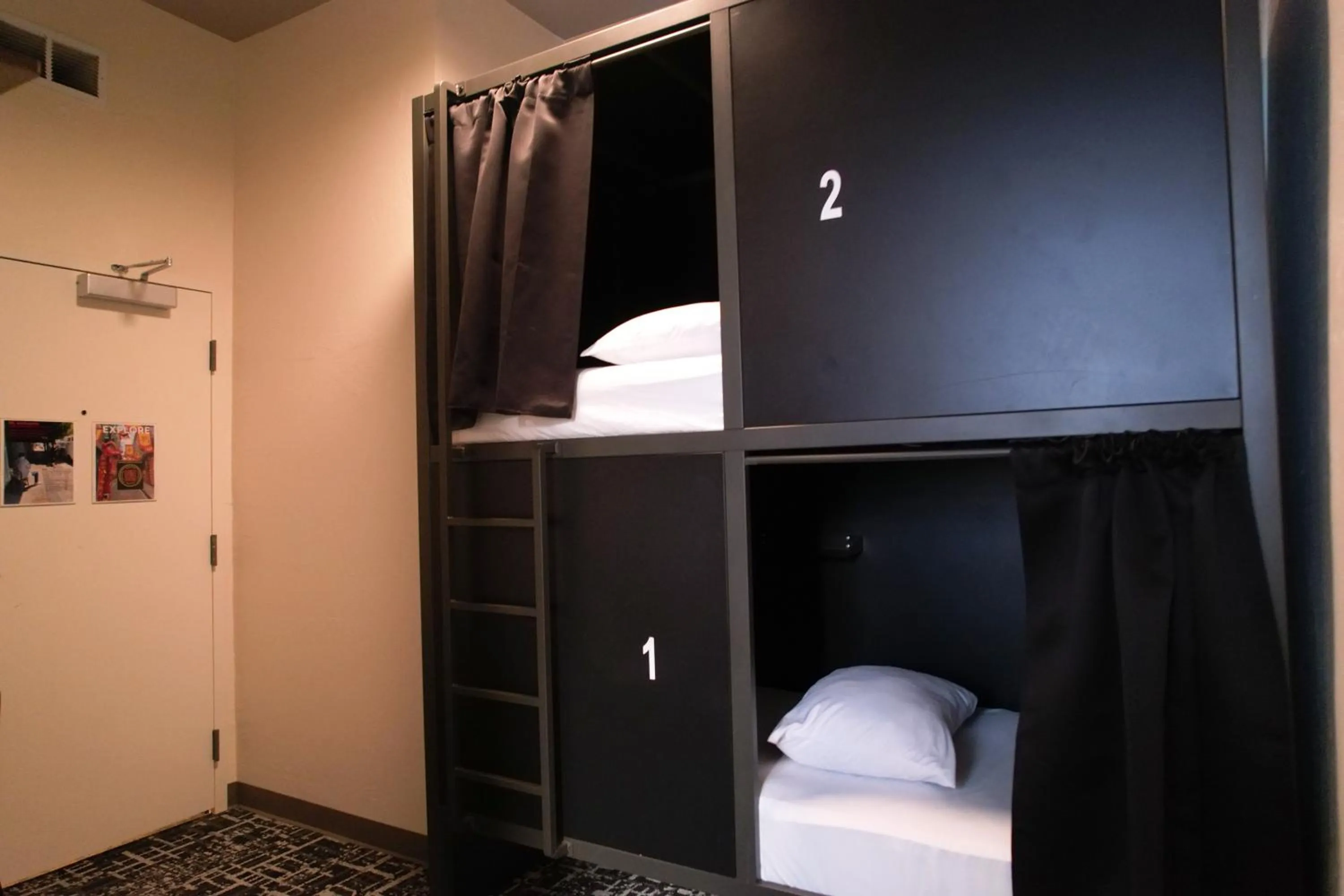 bunk bed, Bed in Nap York San Francisco Sleep Station