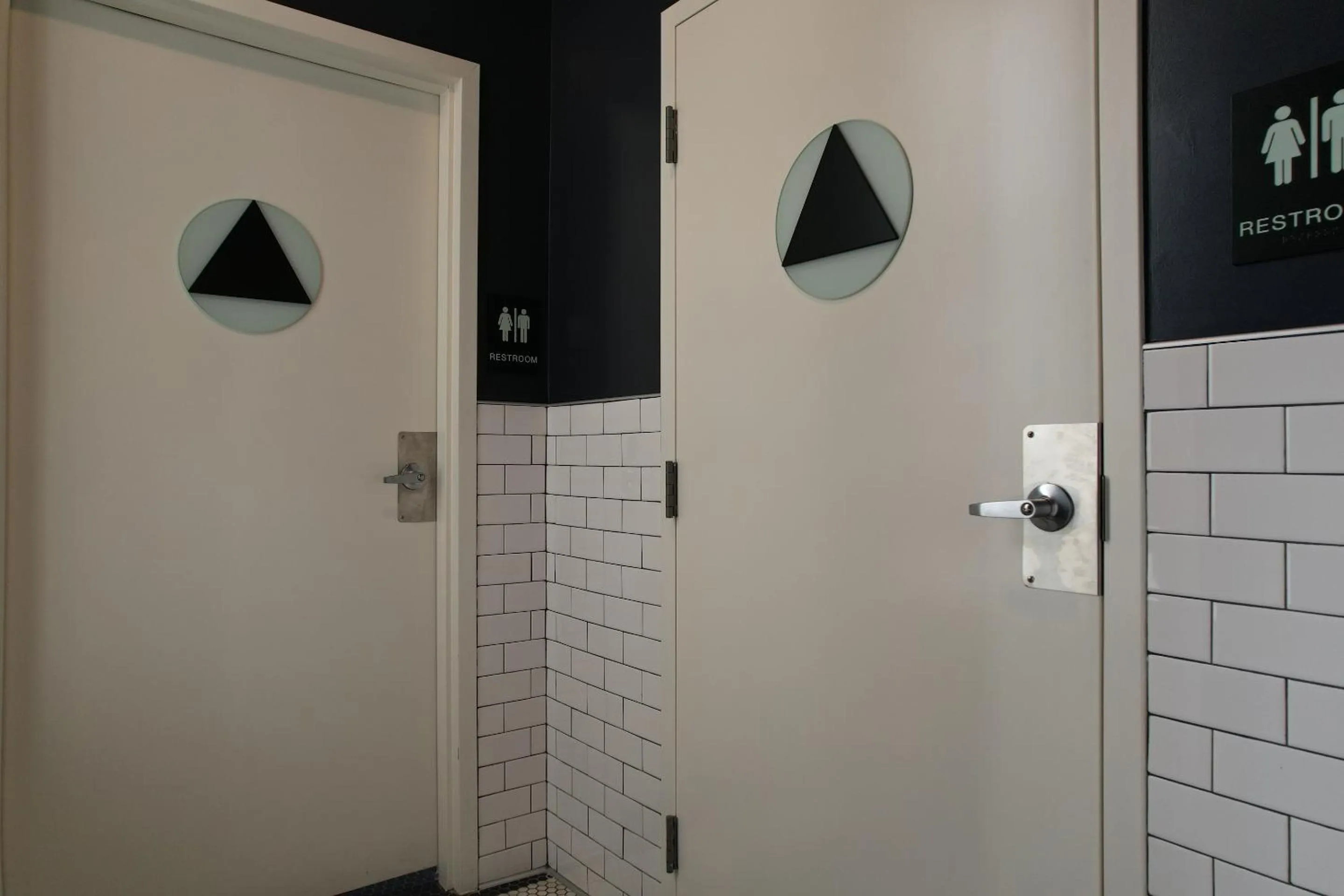 Bathroom in Nap York San Francisco Sleep Station