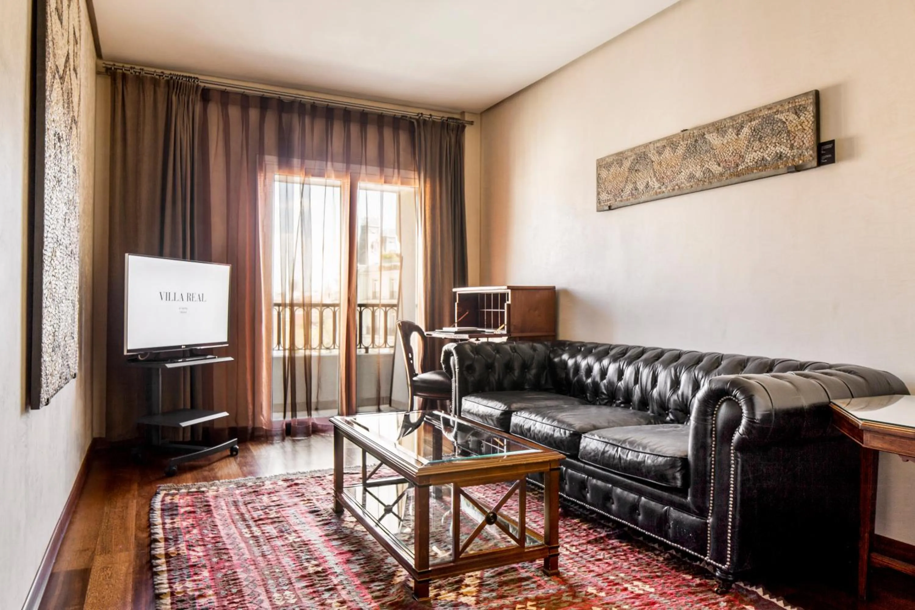 Living room in Hotel Villa Real, a member of Preferred Hotels & Resorts