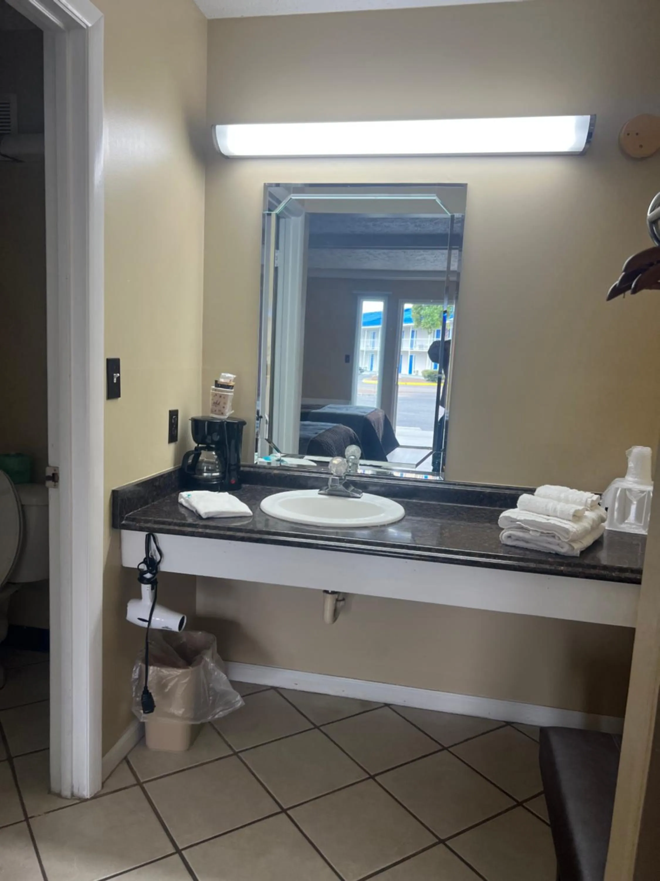 Bathroom in Towne inn