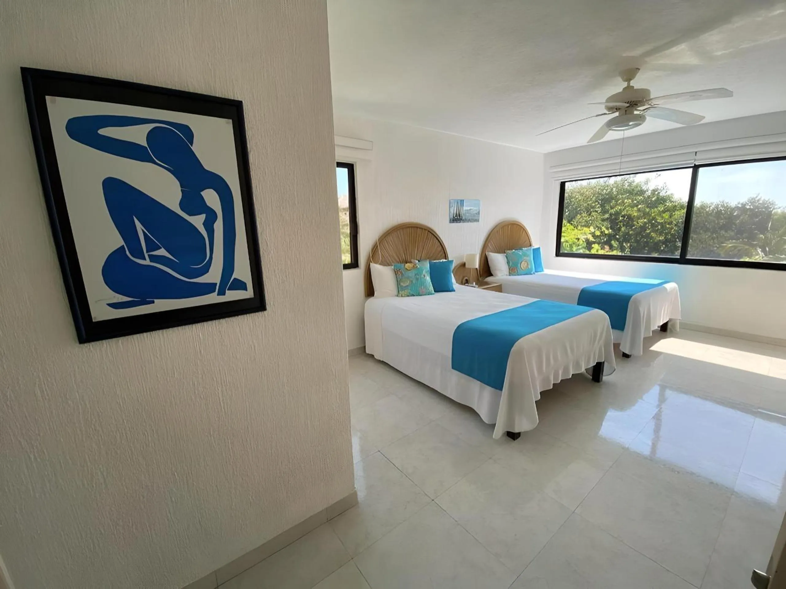 Bed in Villas Tropical By Andiani