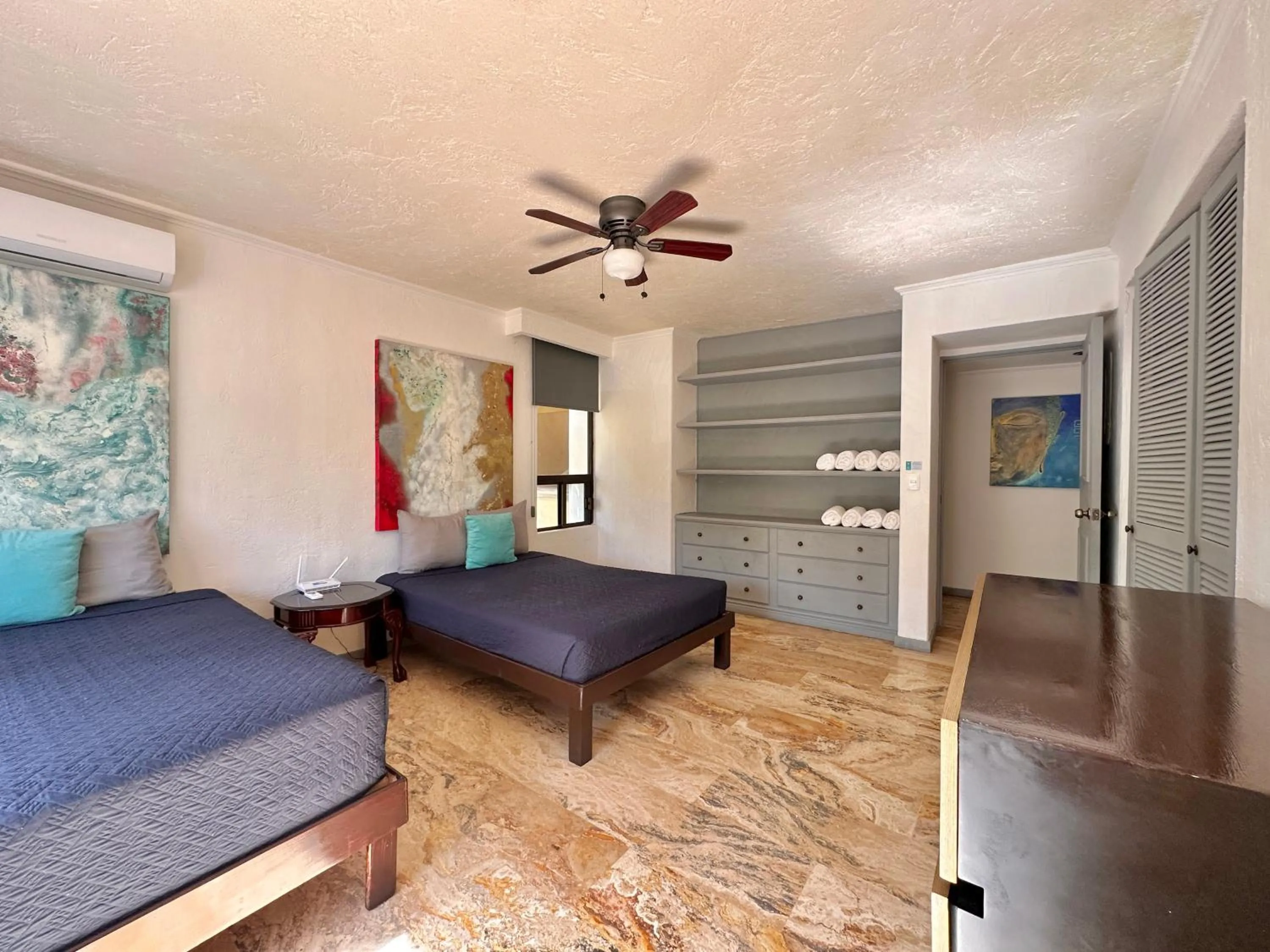 Bedroom, Bed in Villas Tropical By Andiani