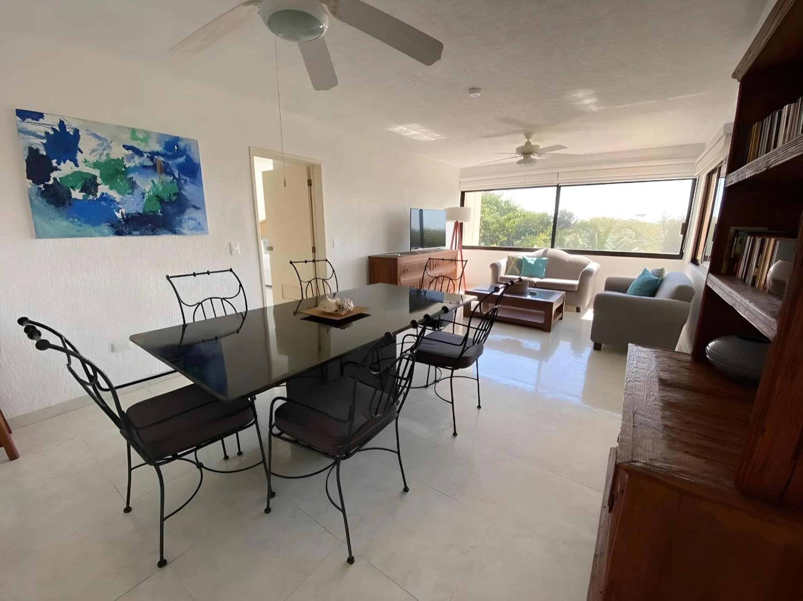 TV and multimedia in Villas Tropical By Andiani