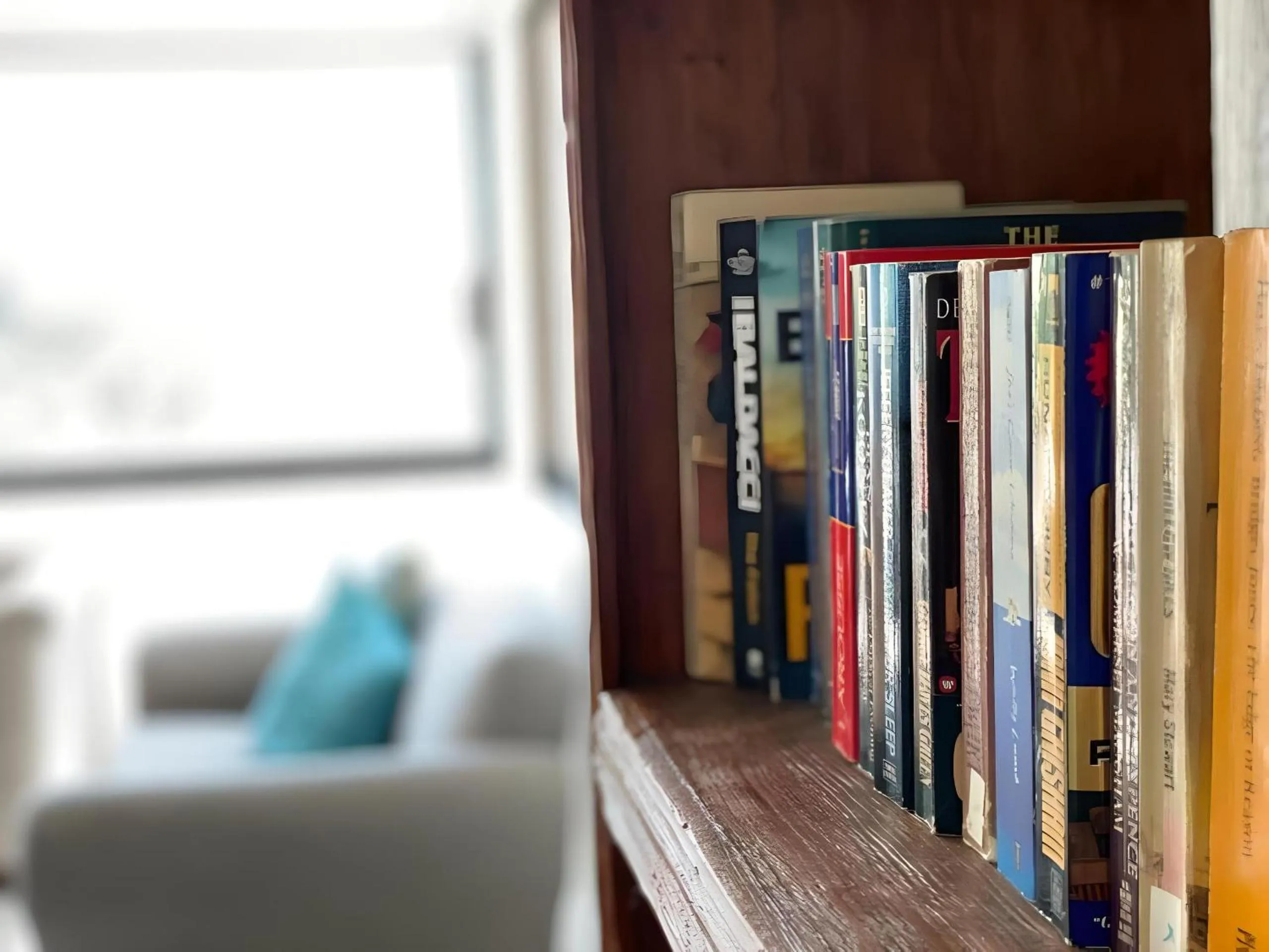 Library in Villas Tropical By Andiani