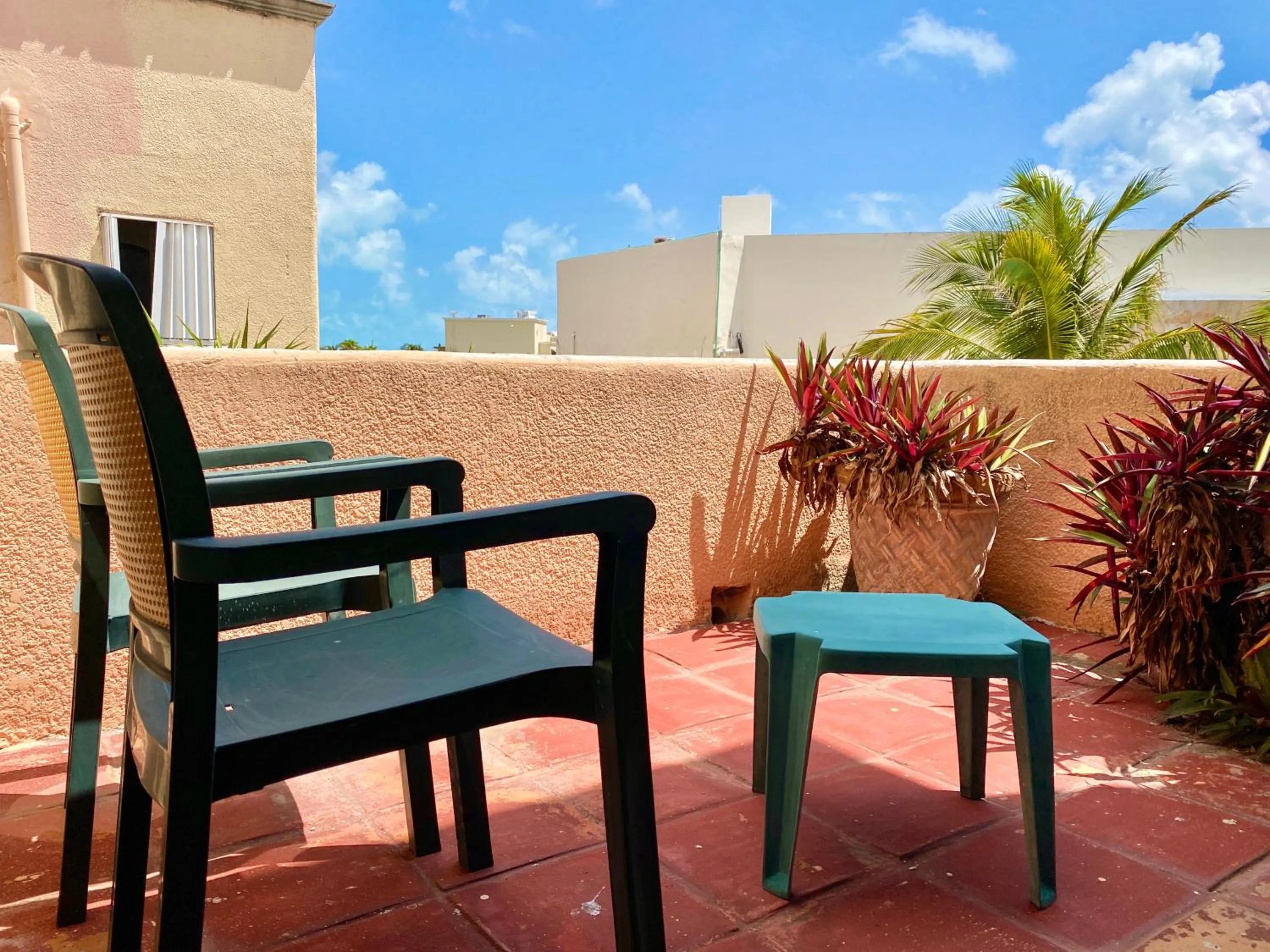 Balcony/Terrace in Villas Tropical By Andiani