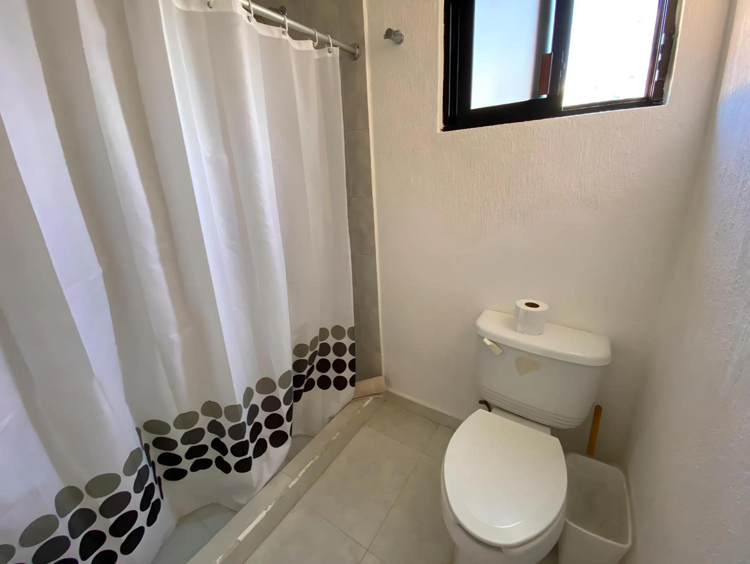 Shower in Villas Tropical By Andiani