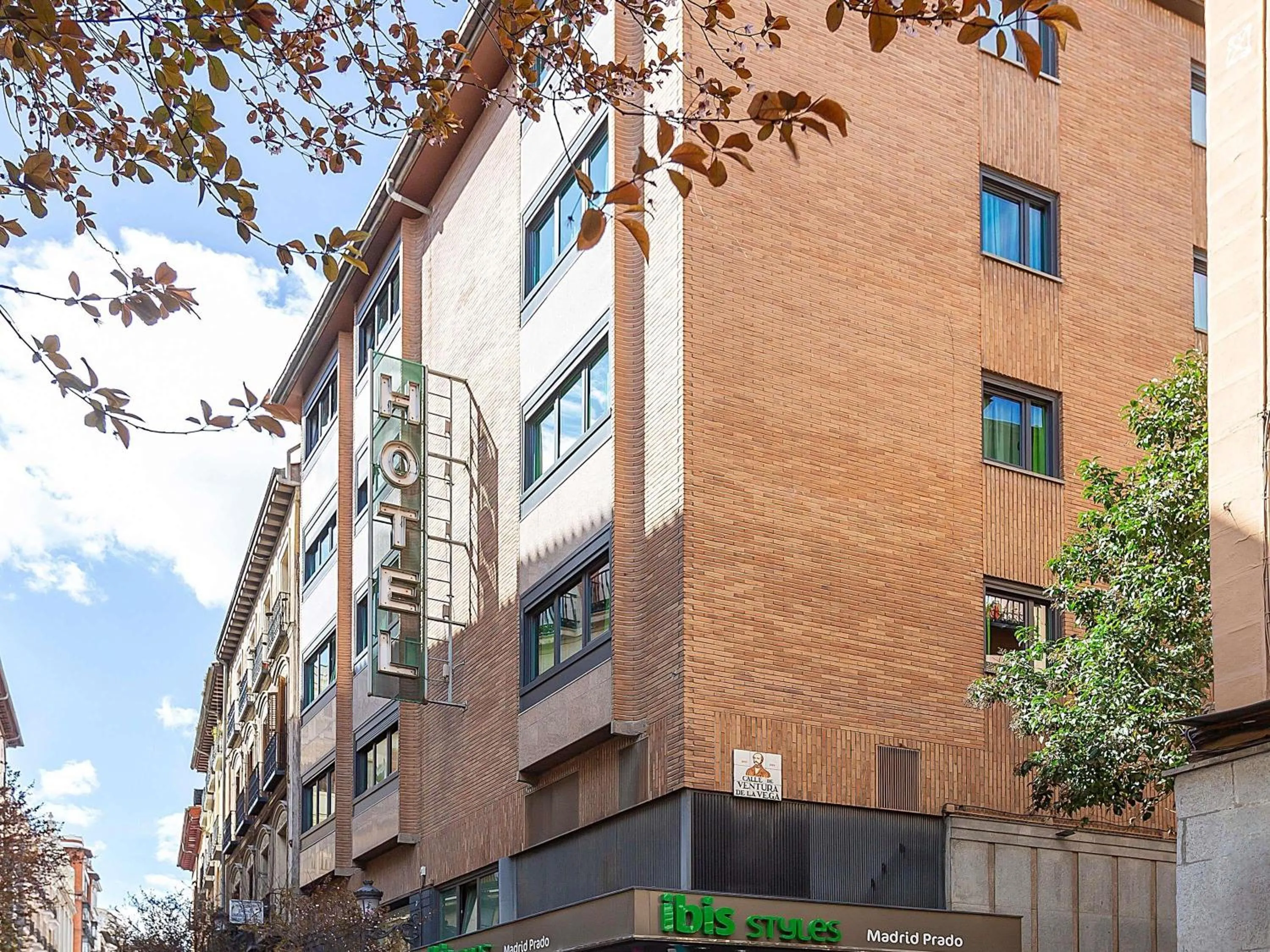 Property building in Ibis Styles Madrid Prado