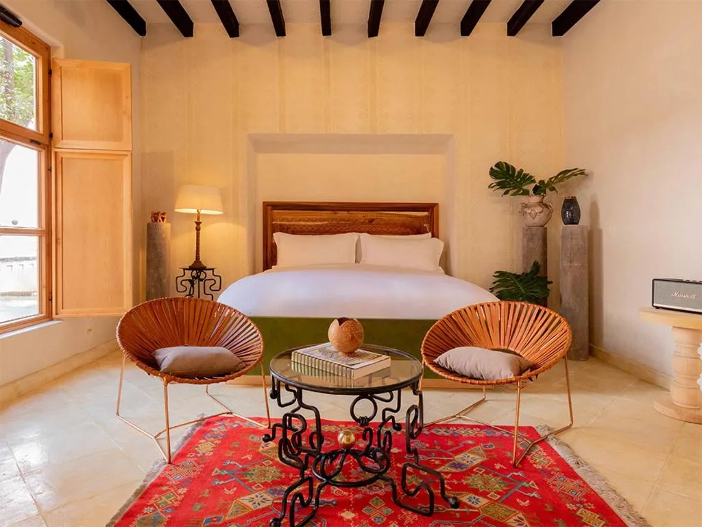 Bed in La Valise San Miguel de Allende, Member of Small Luxury Hotels