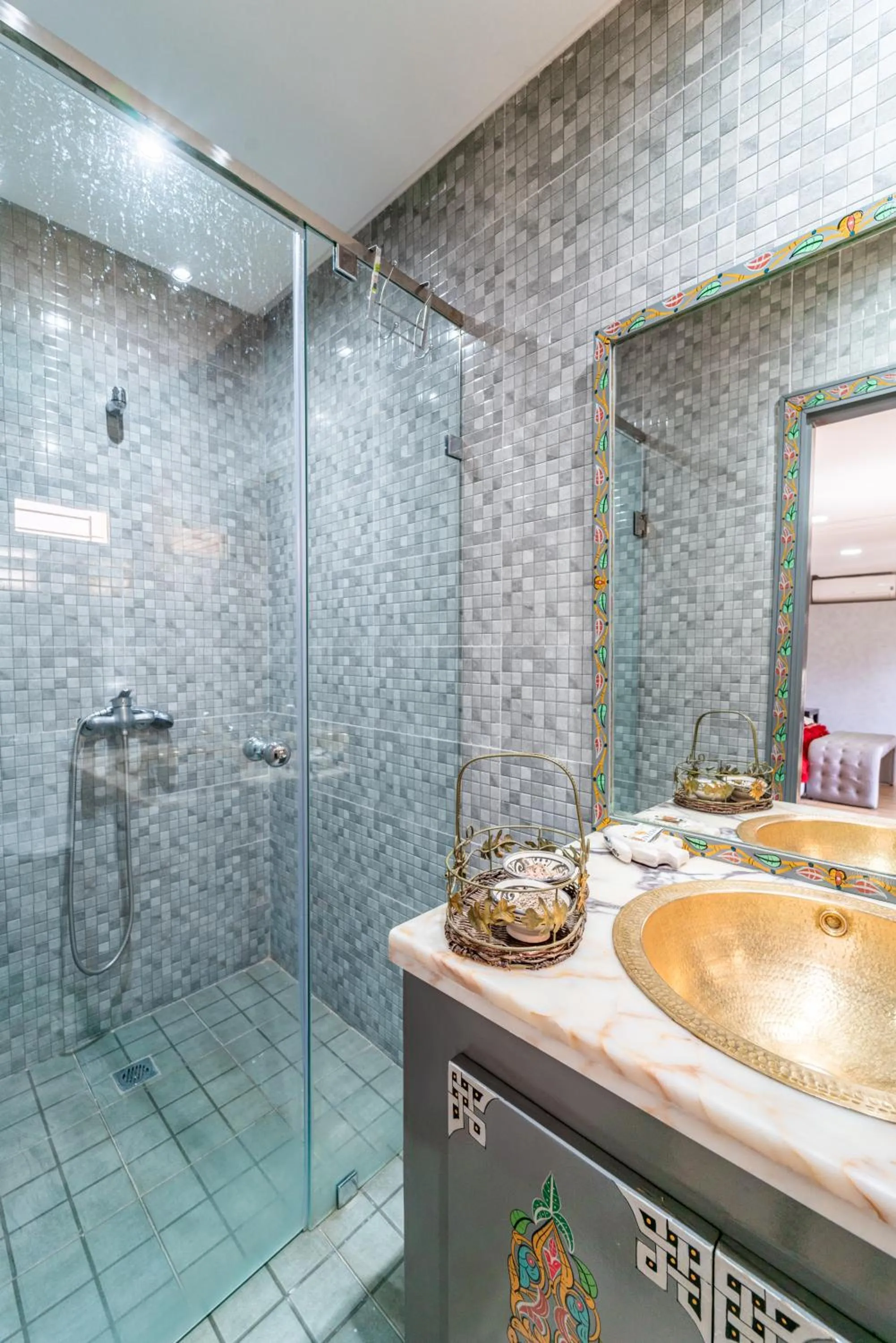 Bathroom in Riad Les Nuits De Fès