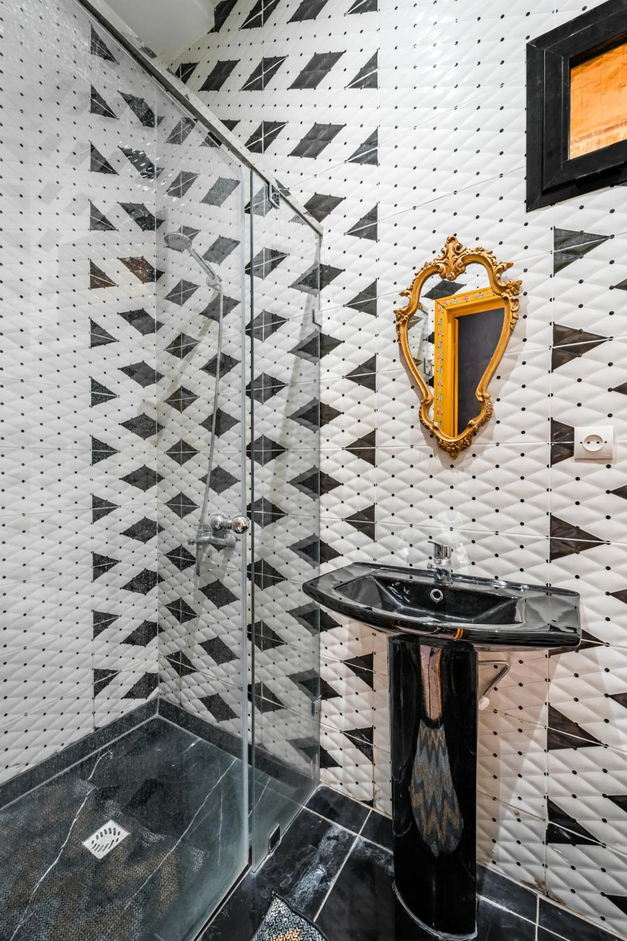 Bathroom in Riad Les Nuits De Fès