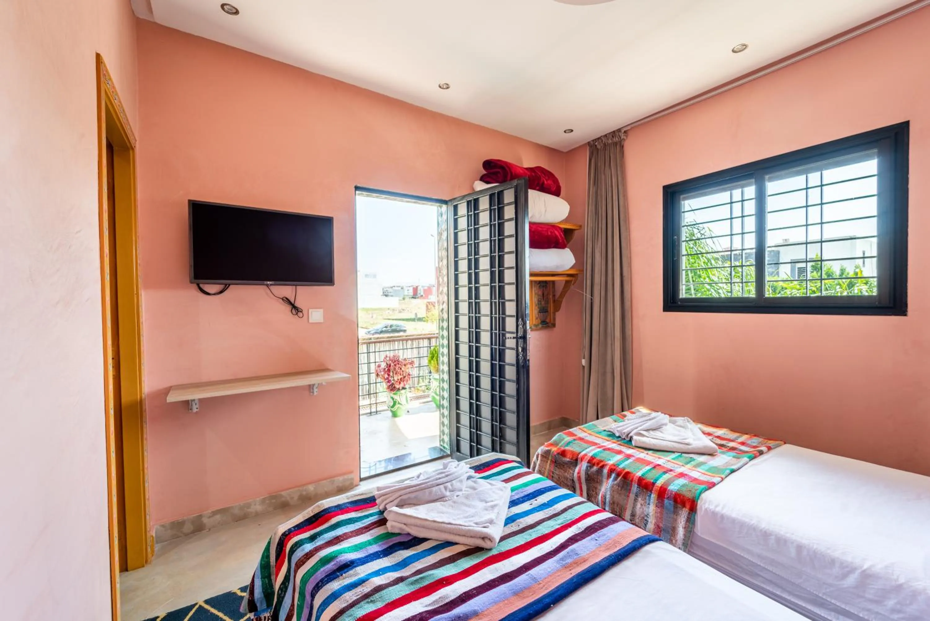 Decorative detail, Bed in Riad Les Nuits De Fès