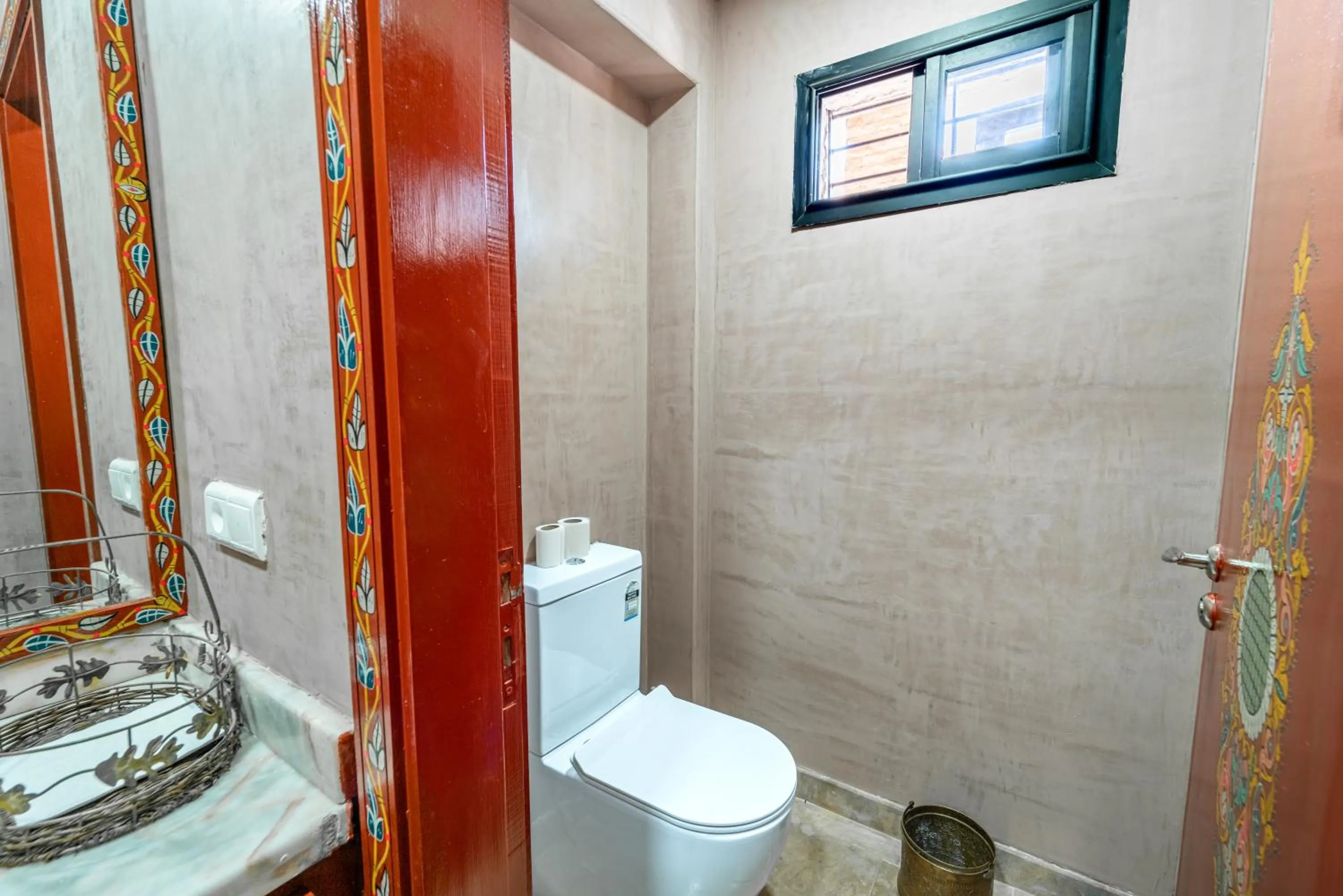 Toilet in Riad Les Nuits De Fès