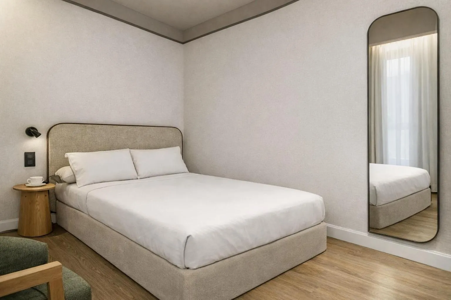 Bed in Petit Palace Preciados