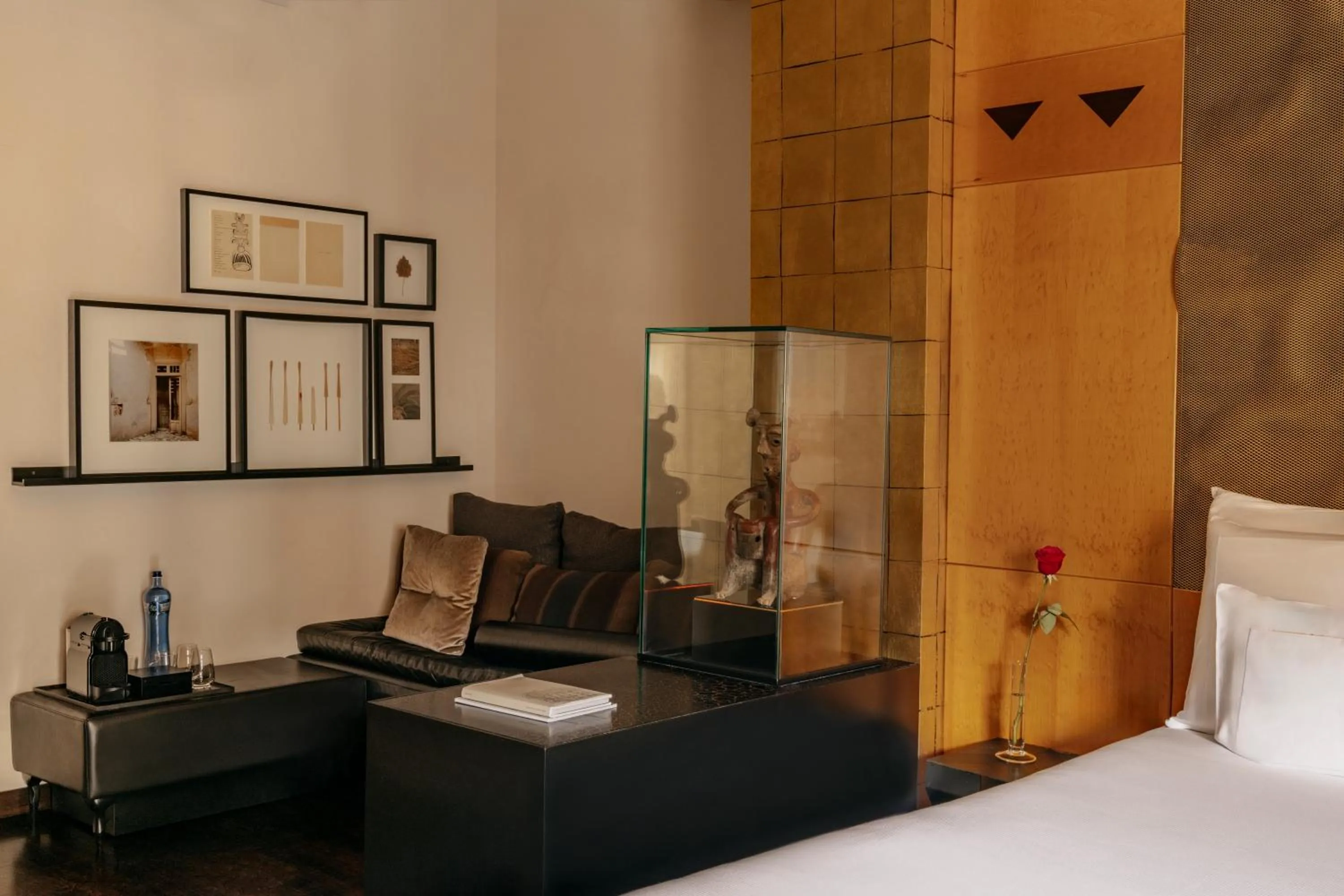 Bedroom, Bed in Claris Hotel & Spa GL, a Small Luxury Hotel of the World