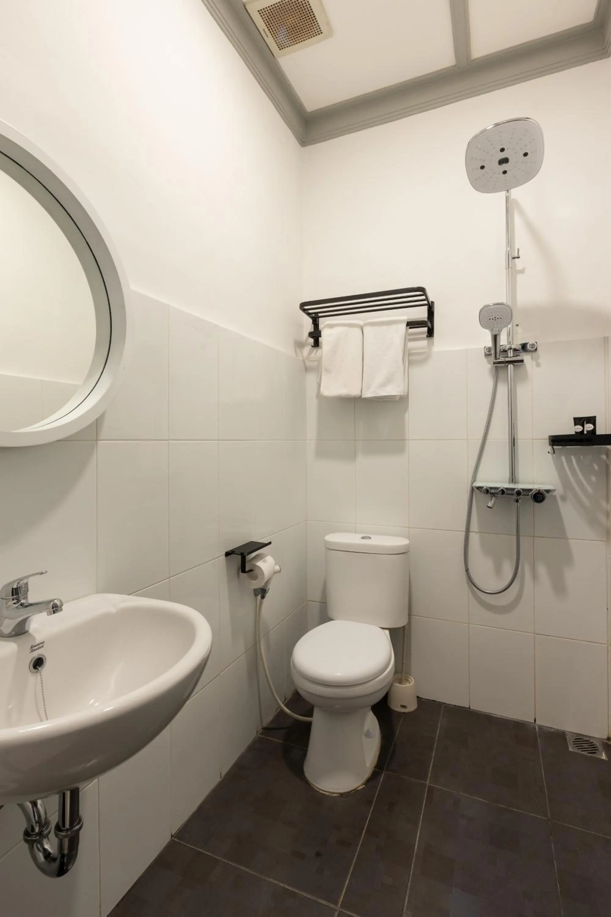 Bathroom in CERIA HOTEL at Alun Alun Yogyakarta