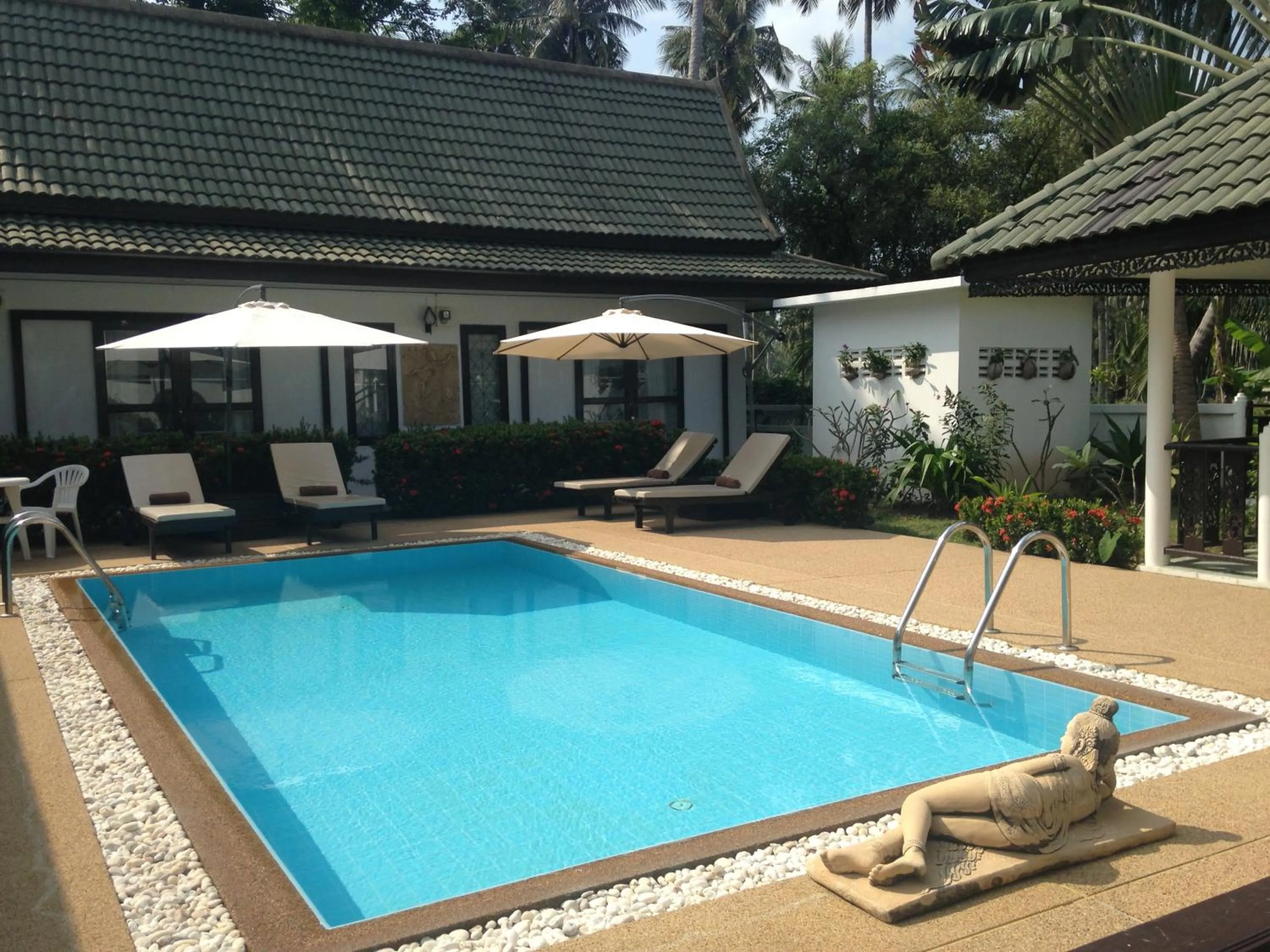 Property building in Baan Sawainam