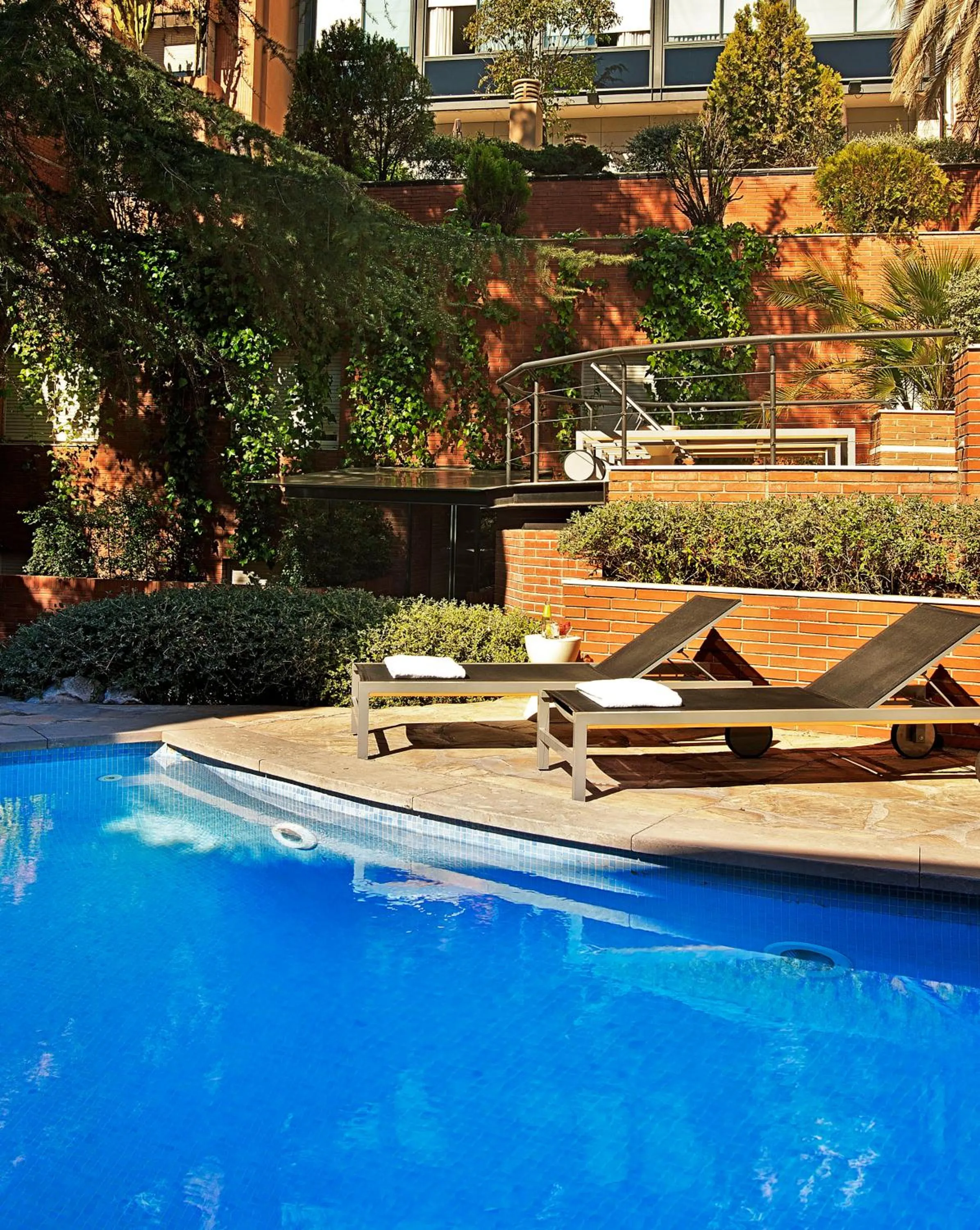 Swimming pool in Hotel Balmes, a member of Preferred Hotels & Resorts