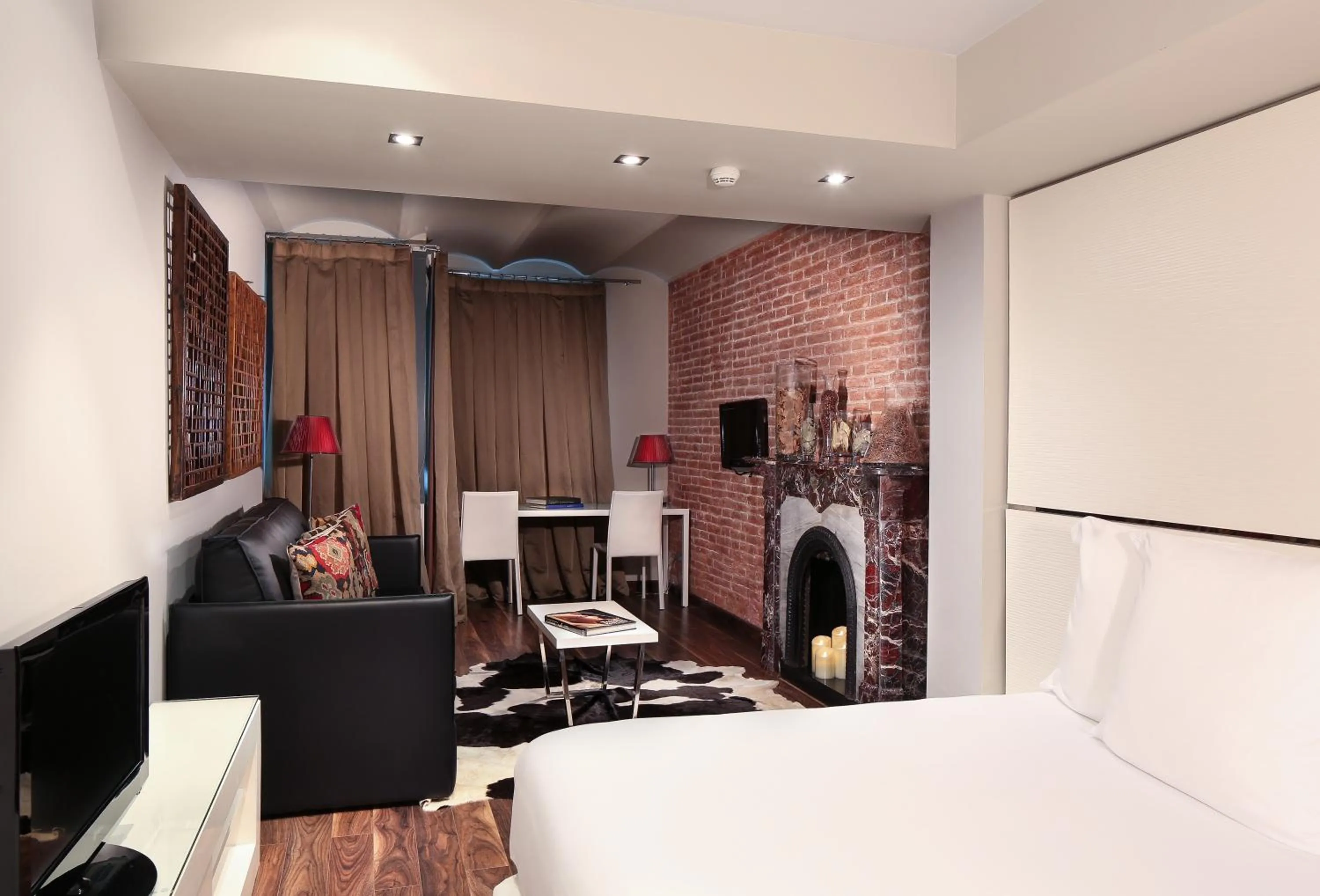 Photo of the whole room in Hotel Balmes, a member of Preferred Hotels & Resorts