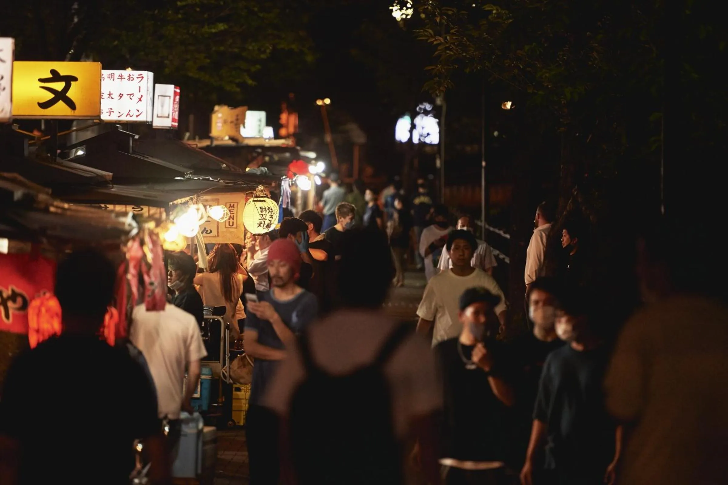 Neighbourhood in THE HOTELS HAKATA Harushige SHINKAN