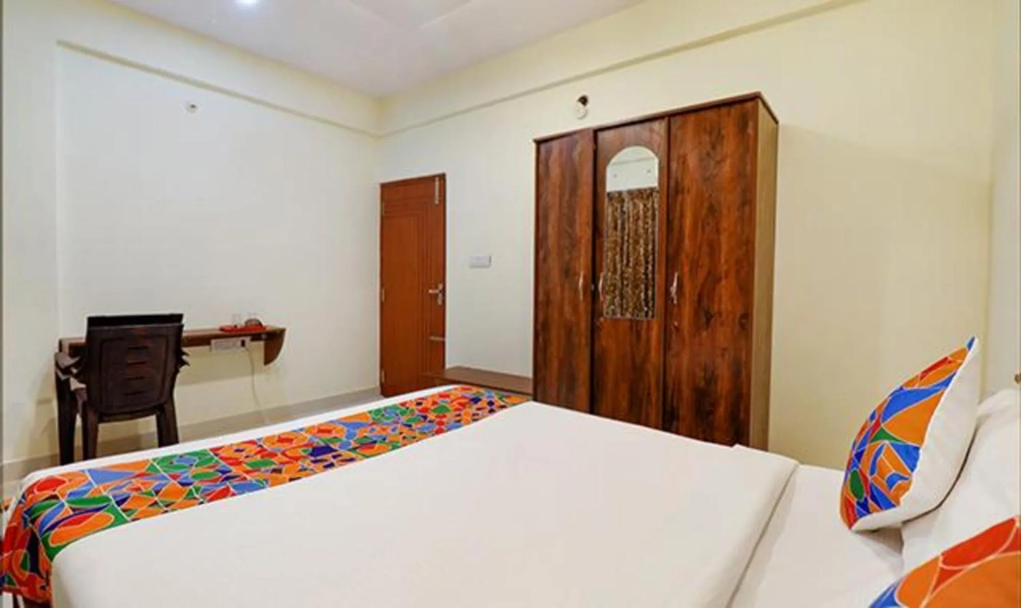 Bed in Via Kings Suites