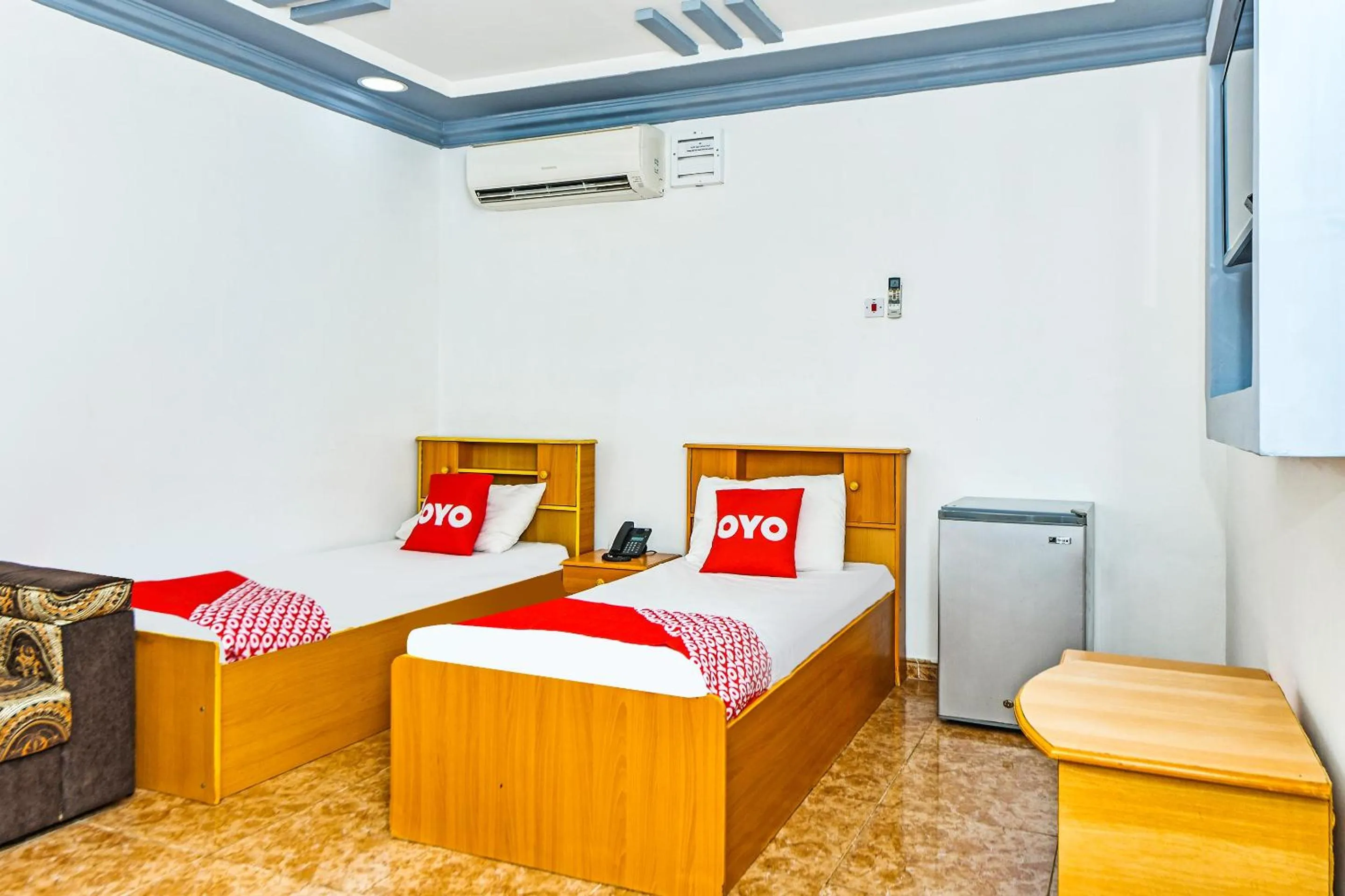 Bedroom, Bed in OYO 138 Gulf Sand Motel