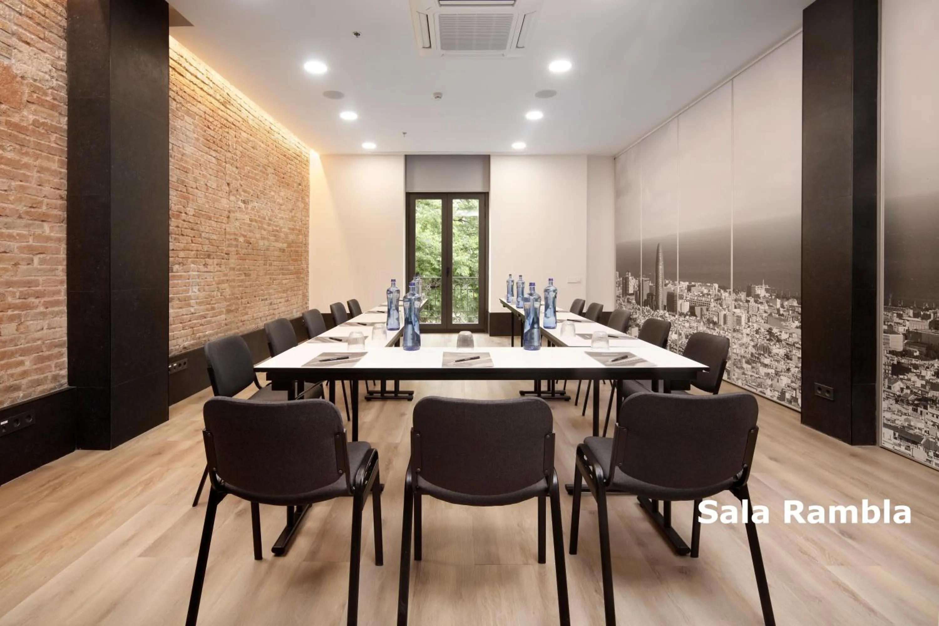 Meeting/conference room in HCC Regente