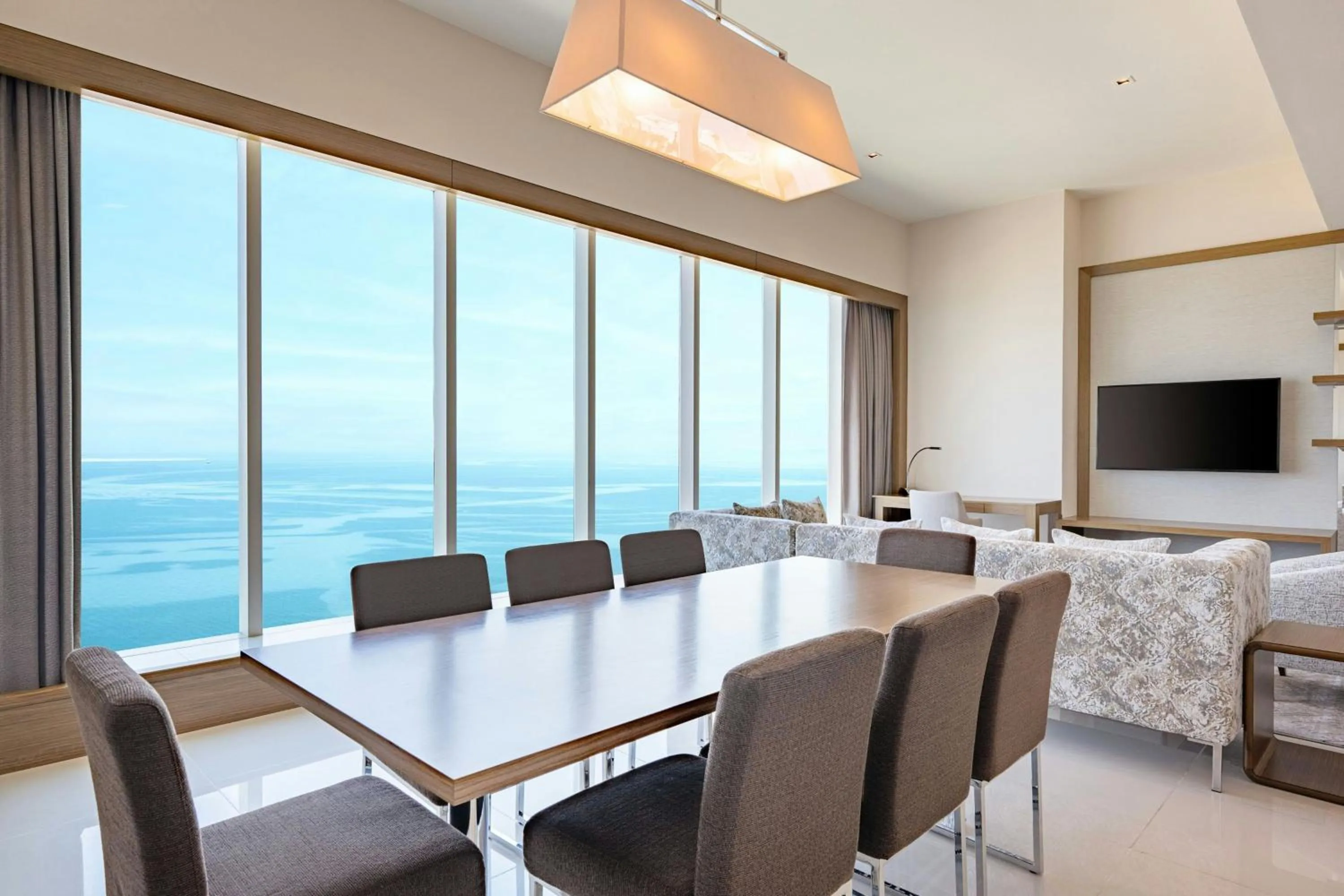 Bedroom in Delta Hotels by Marriott City Center Doha