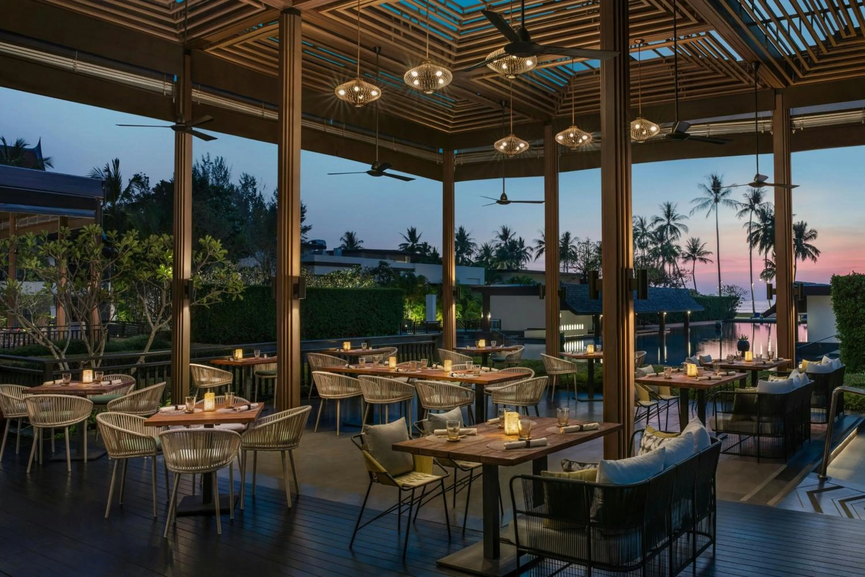 Restaurant/places to eat in Marriott Vacation Club, Khao Lak Beach Resort