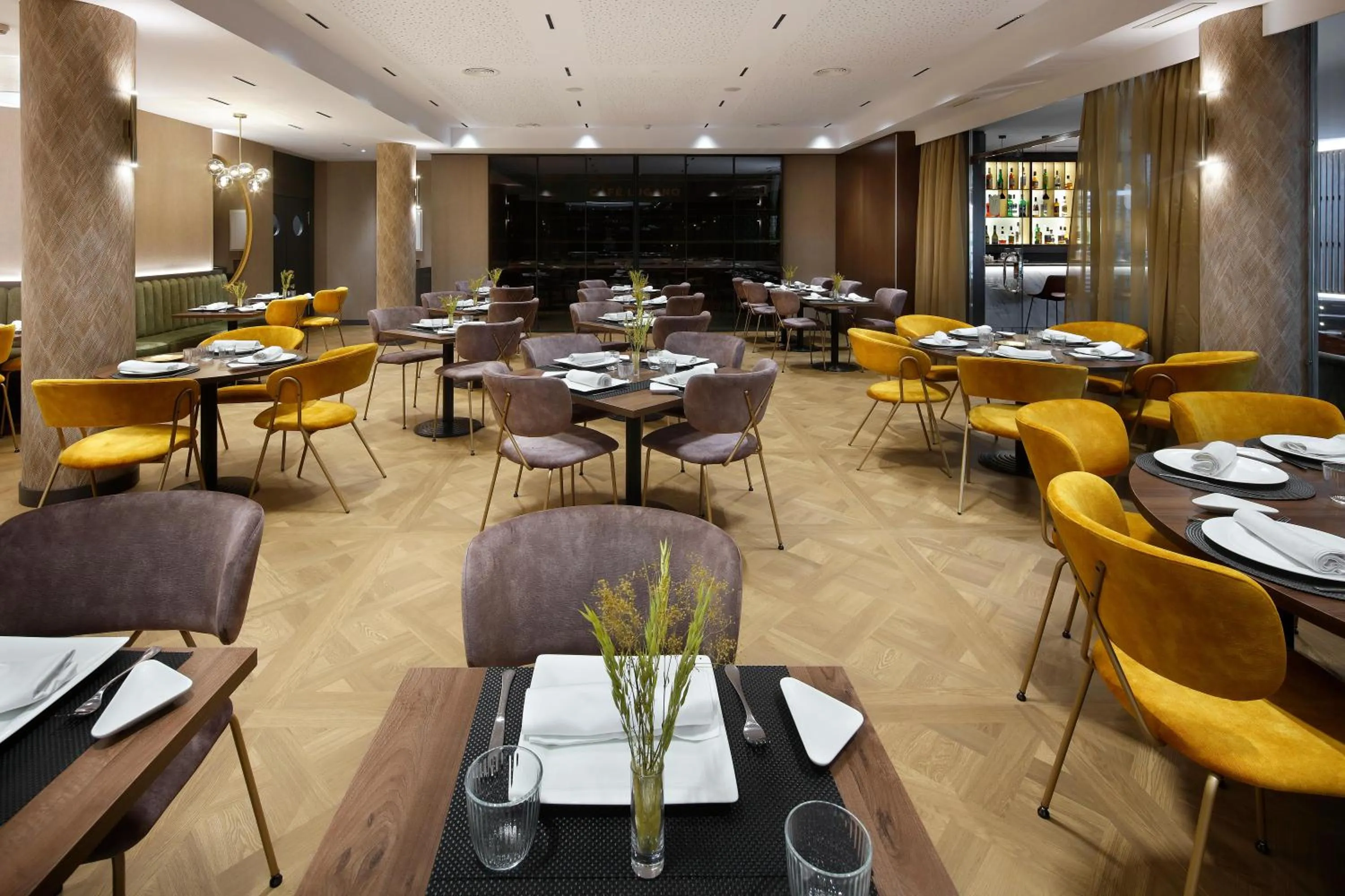 Restaurant/places to eat in HCC St. Moritz