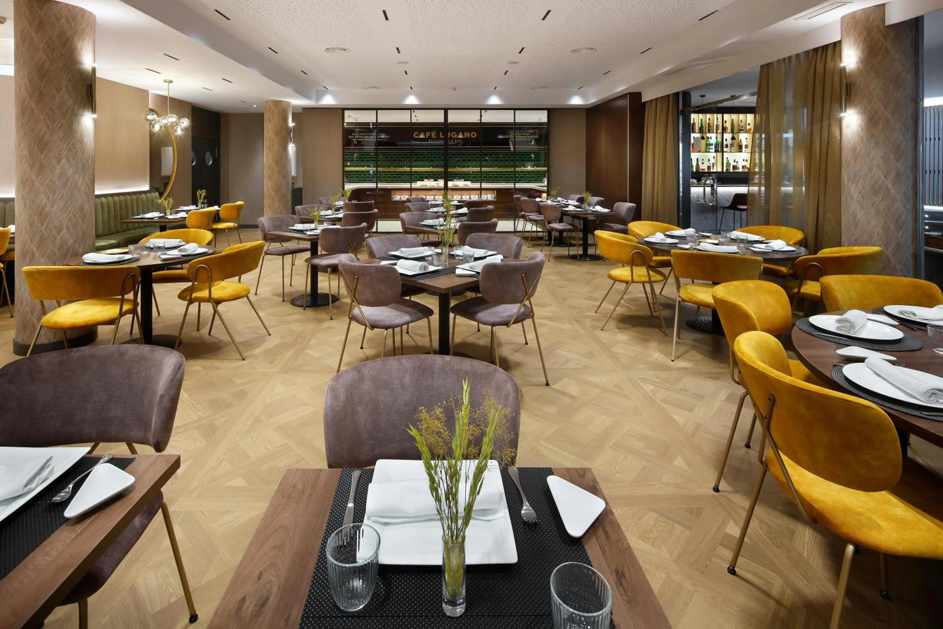 Restaurant/places to eat in HCC St. Moritz