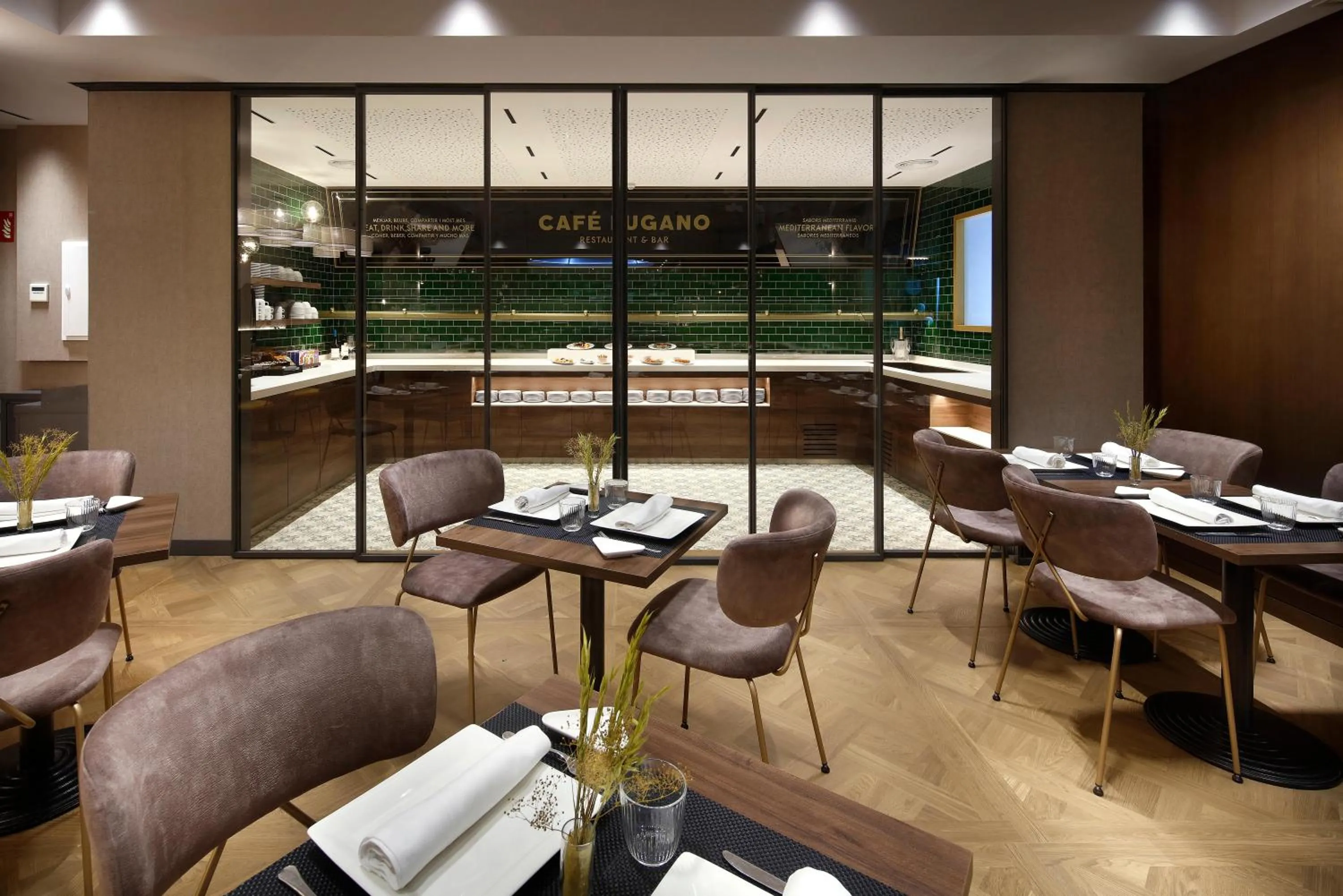 Restaurant/places to eat in HCC St. Moritz