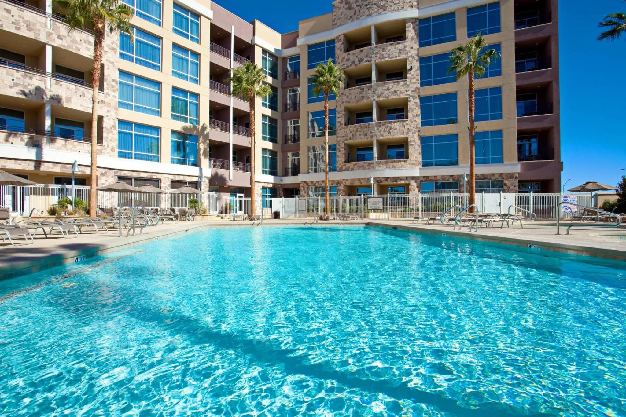 Swimming pool in Staybridge Suites Las Vegas - Stadium District
