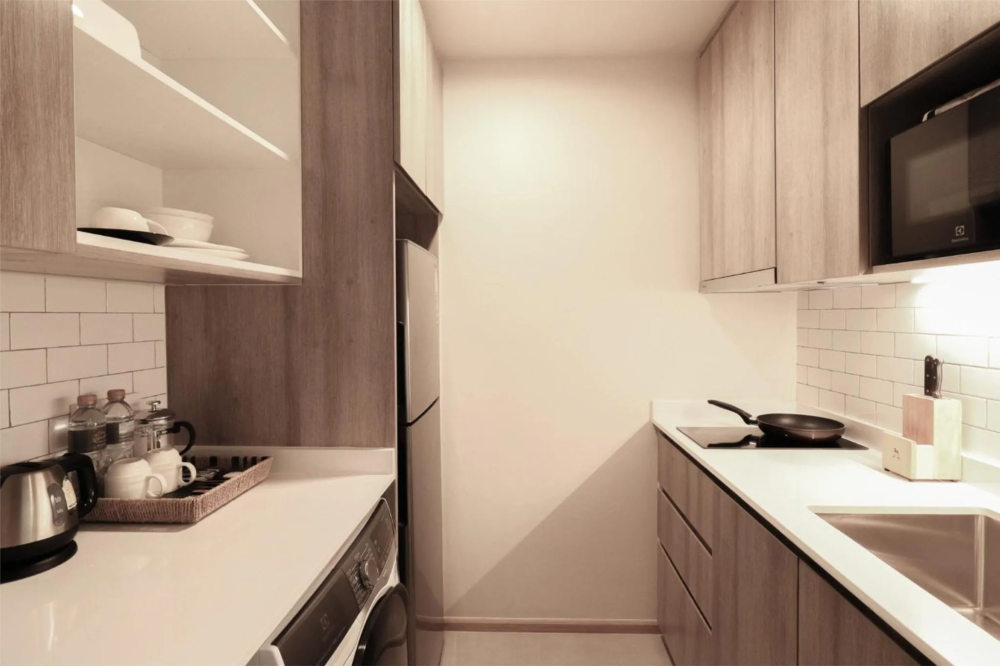 Photo of the whole room in Staybridge Suites Bangkok Sukhumvit by IHG