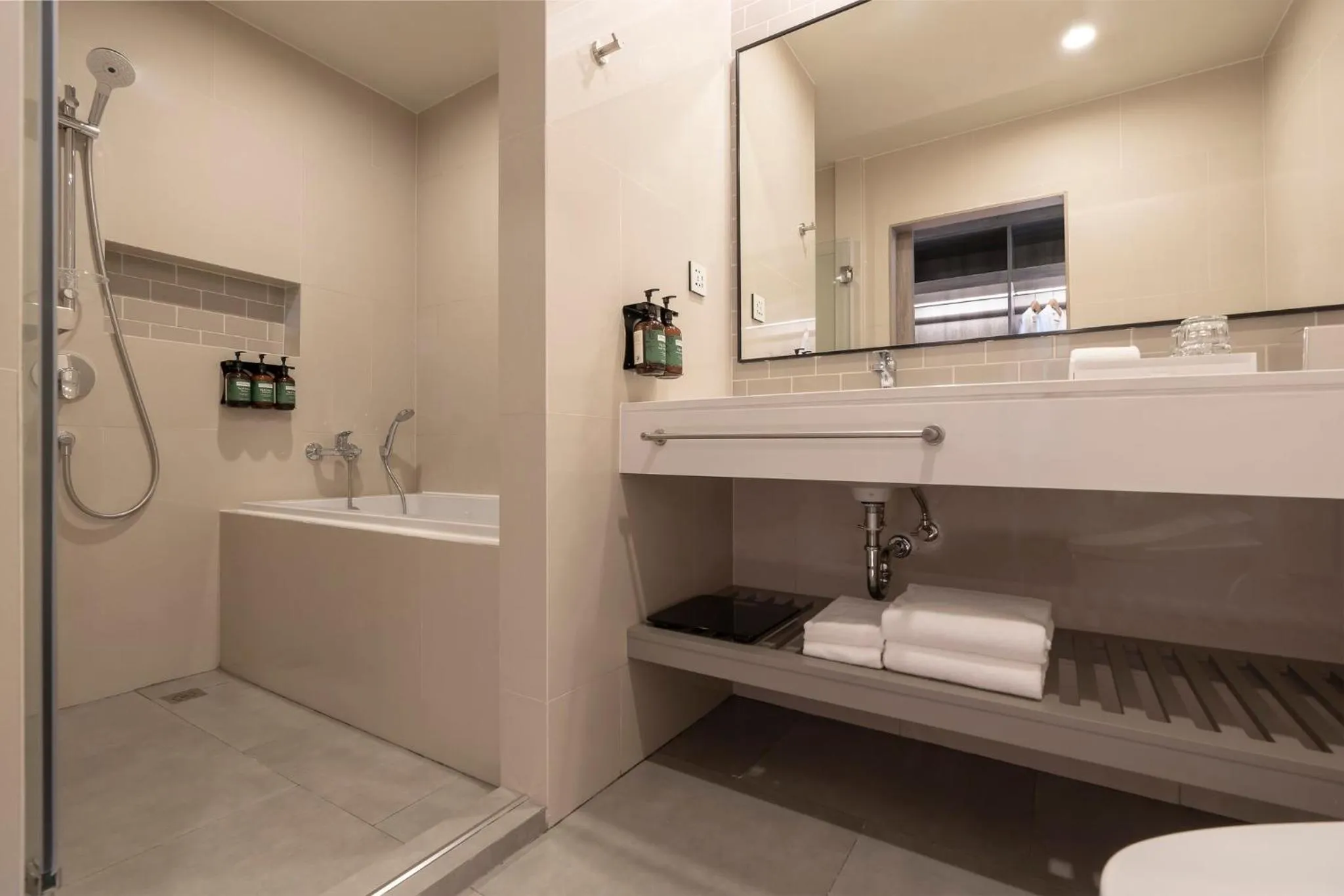 Bedroom in Staybridge Suites Bangkok Sukhumvit by IHG