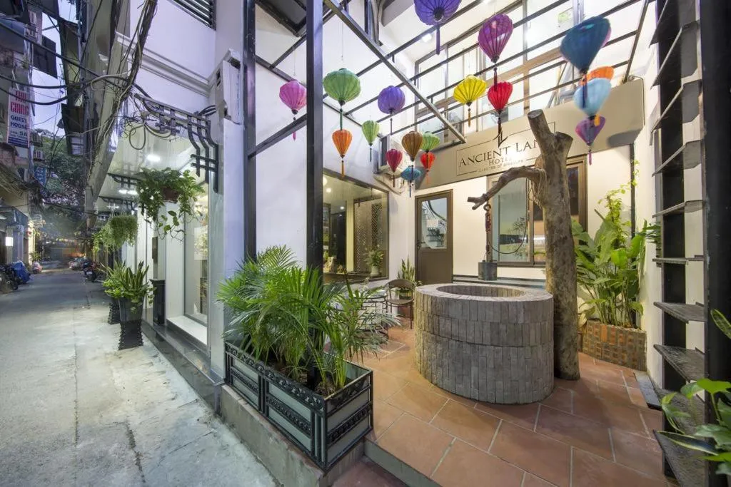 Facade/entrance in Ancient Lane Hotel