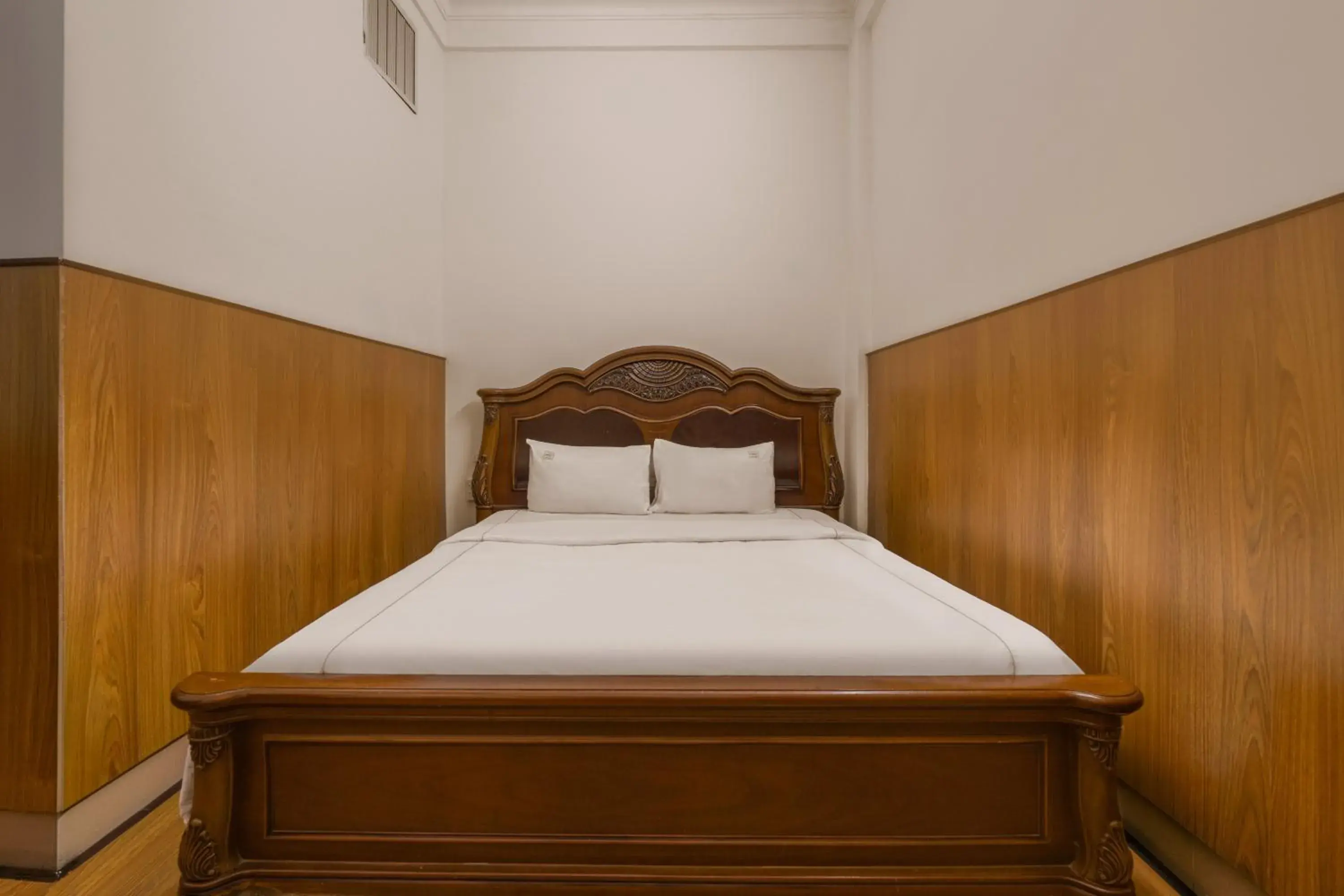 Standard Double Room in KLY Hotel Standard Double Room in KLY Hotel