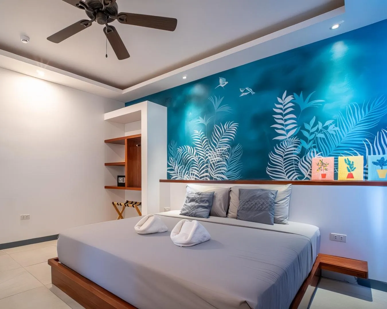 Bed in Yellow Mango Resort Bohol