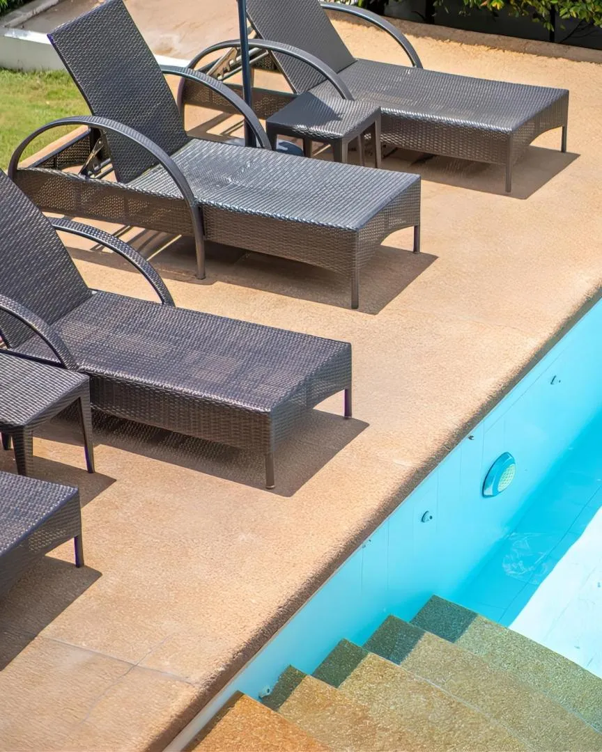 Day in Yellow Mango Resort Bohol