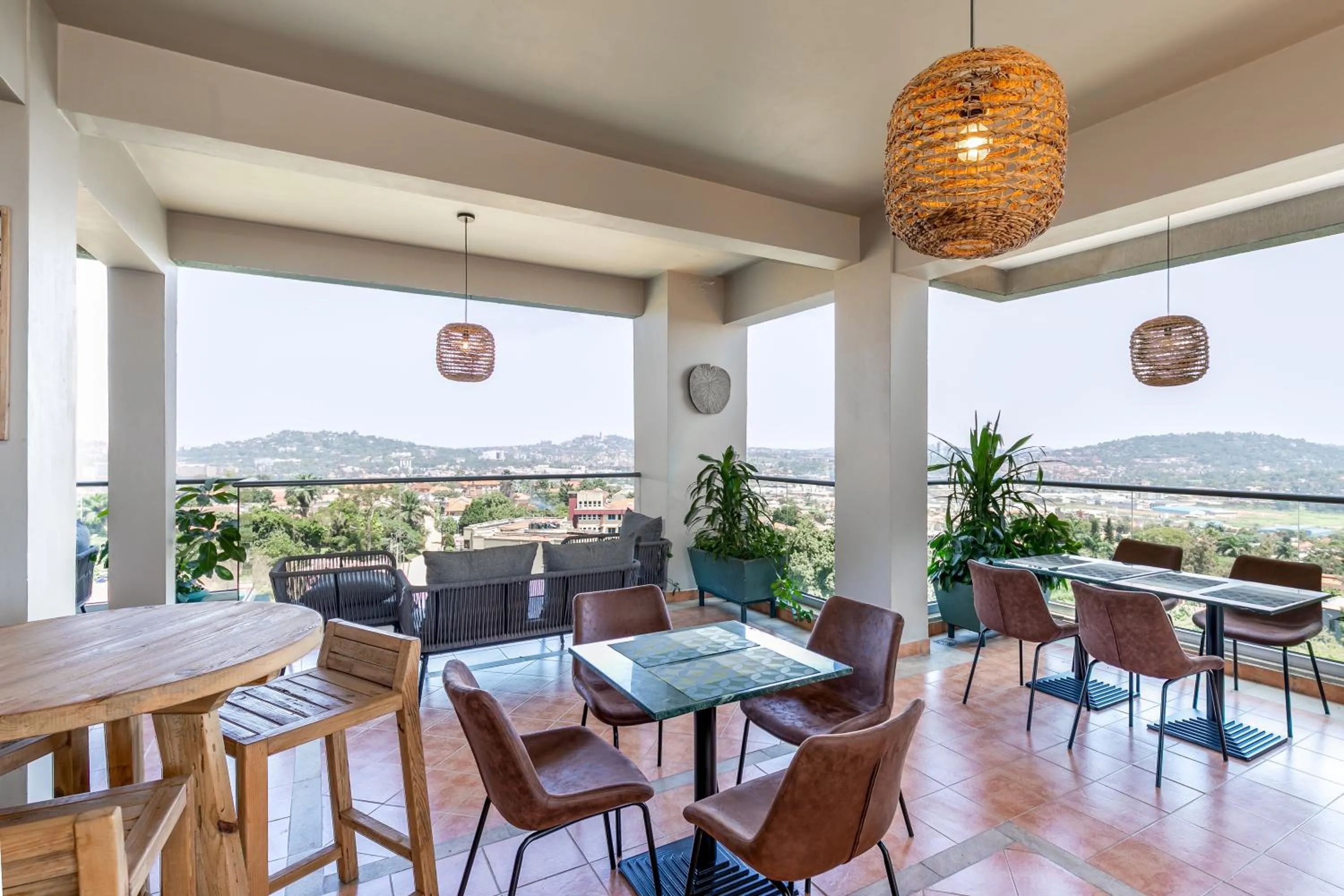 Lounge or bar in Zara Garden Hotel and Apartments