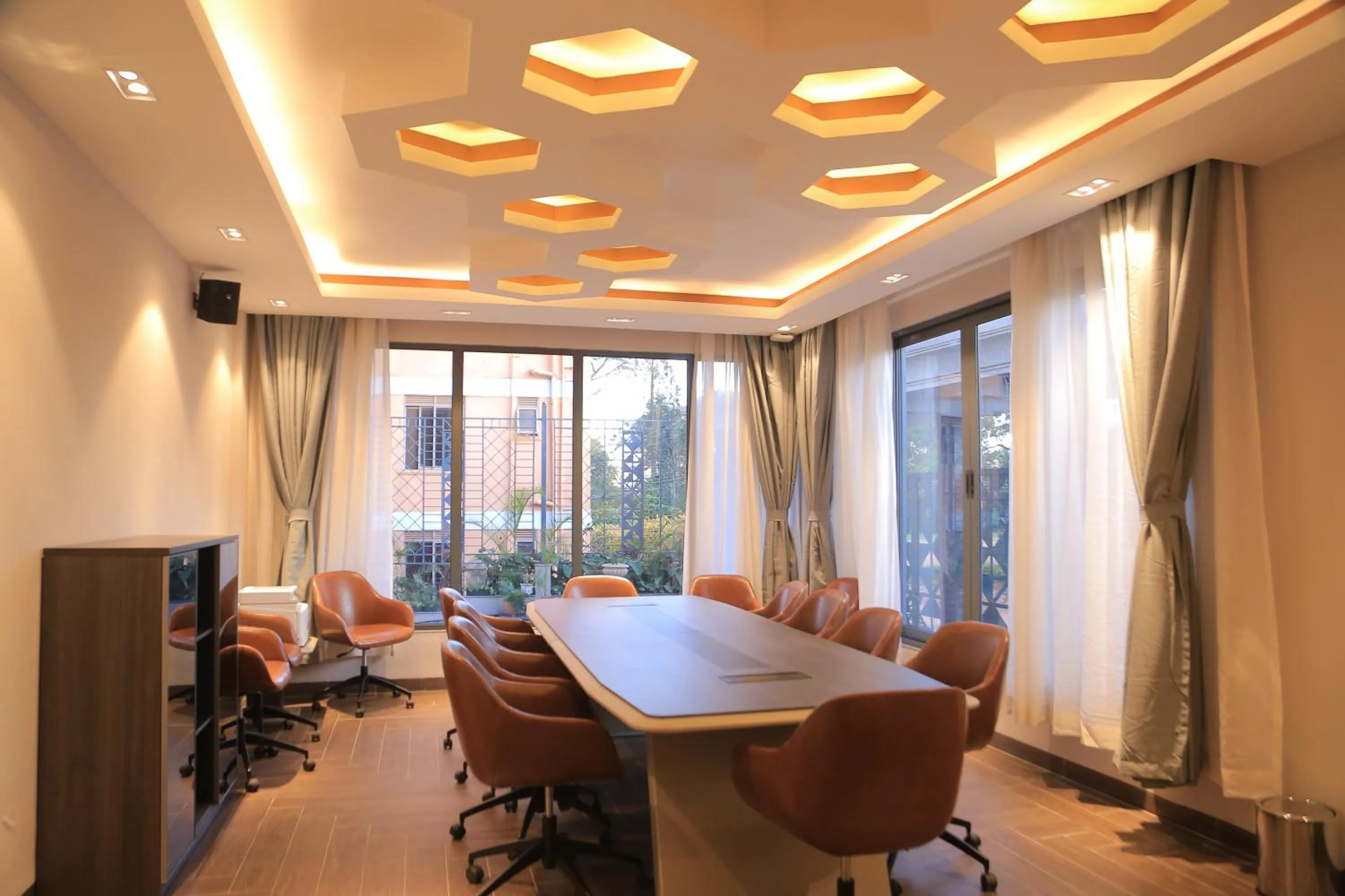 Zara Garden Hotel and Apartments