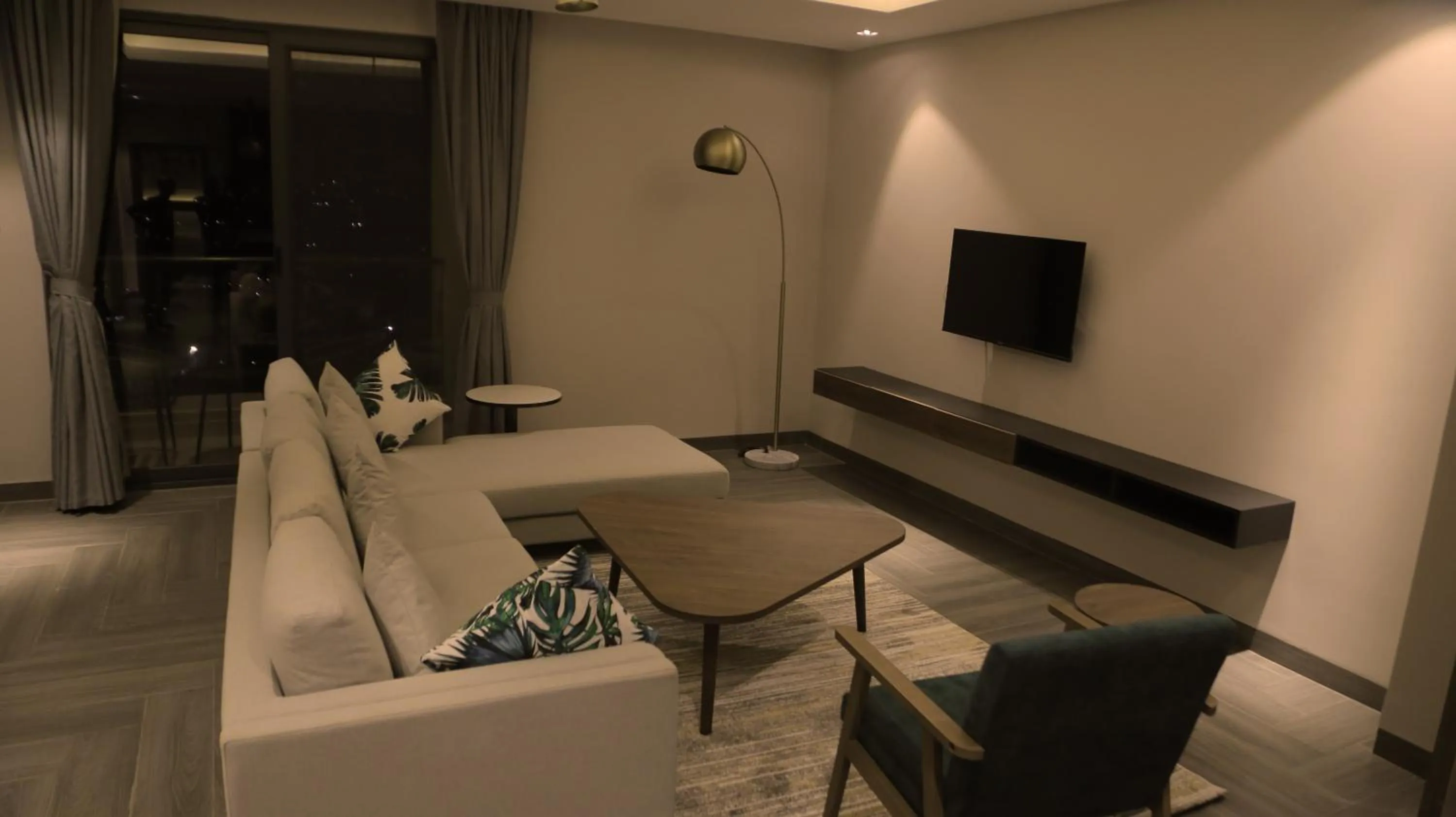 Zara Garden Hotel and Apartments