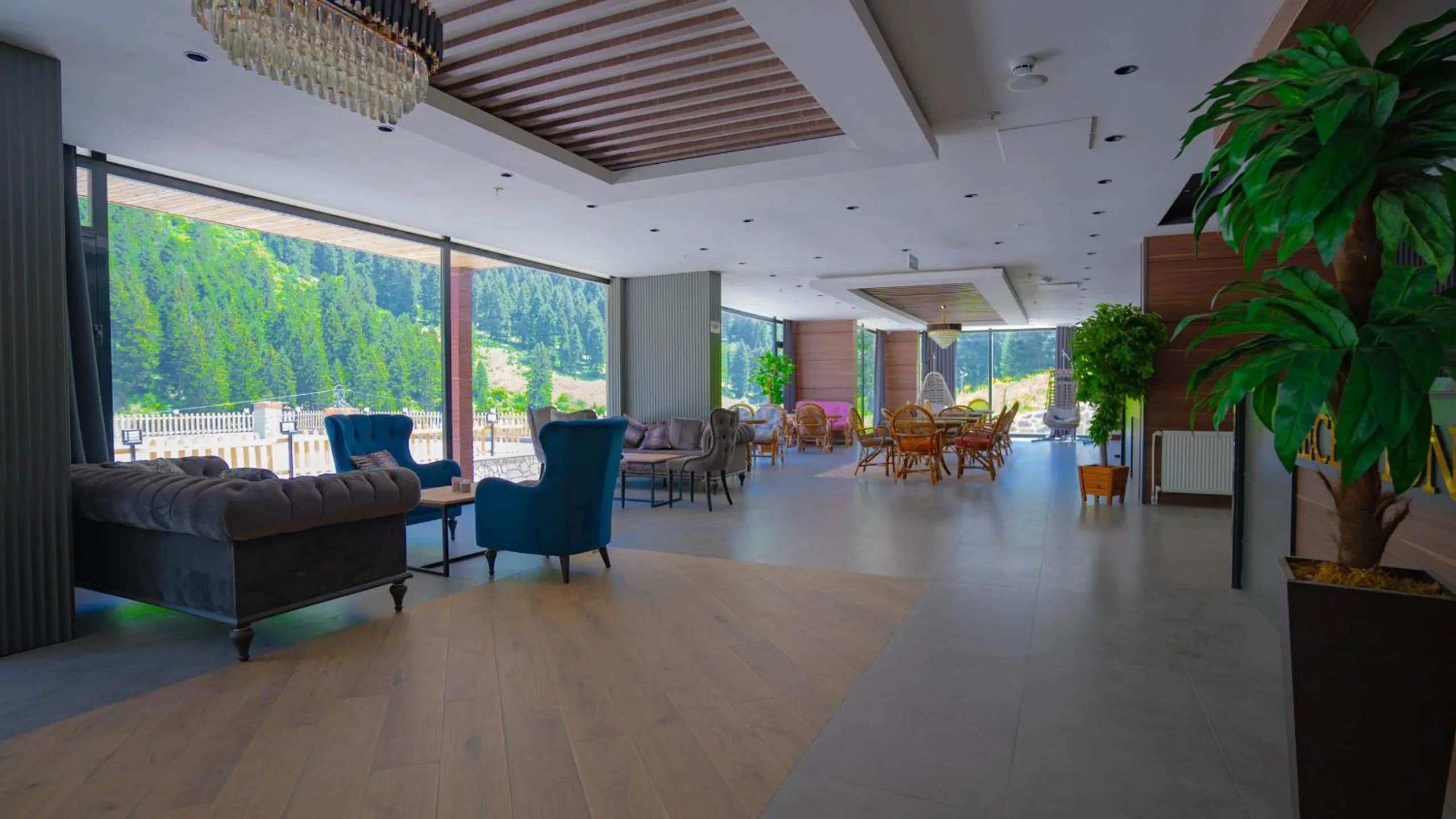 Seating area in PAZARCIK MOUNTAIN HOTEL