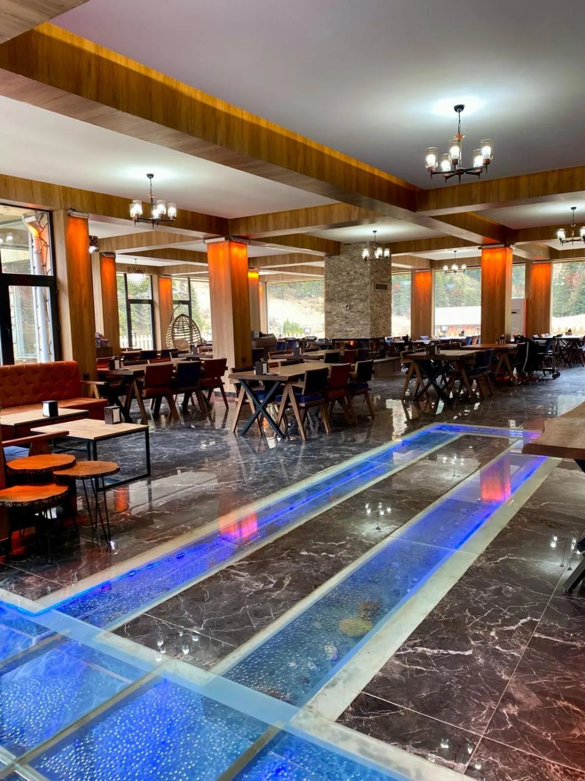 Restaurant/places to eat in PAZARCIK MOUNTAIN HOTEL