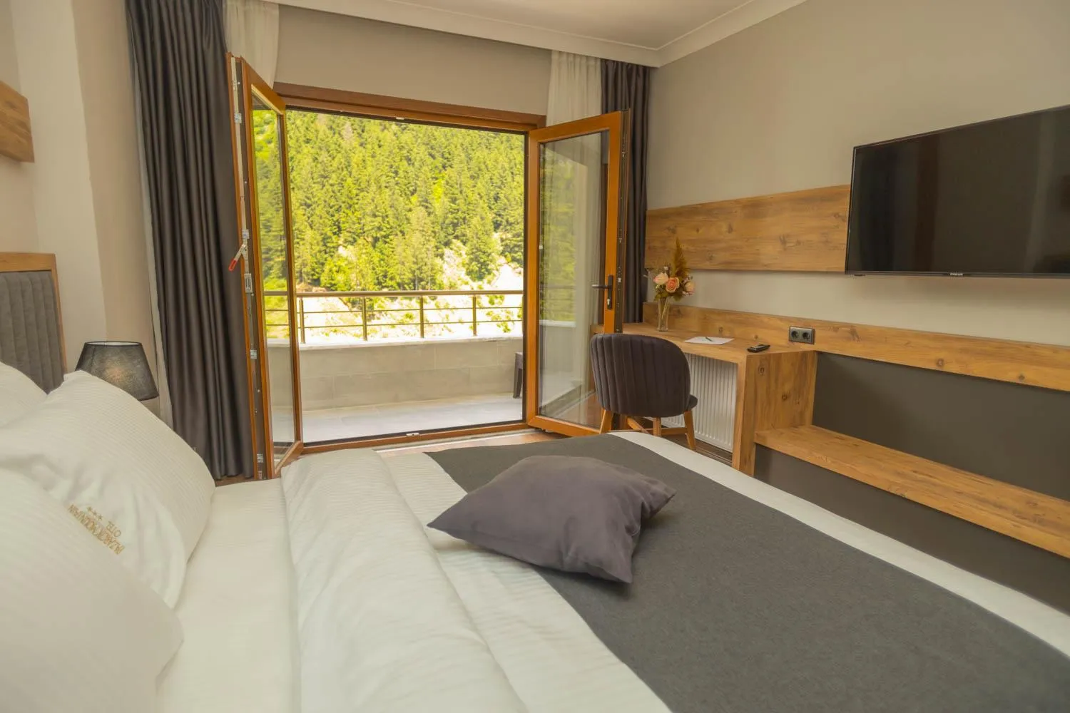 Photo of the whole room, Bed in PAZARCIK MOUNTAIN HOTEL