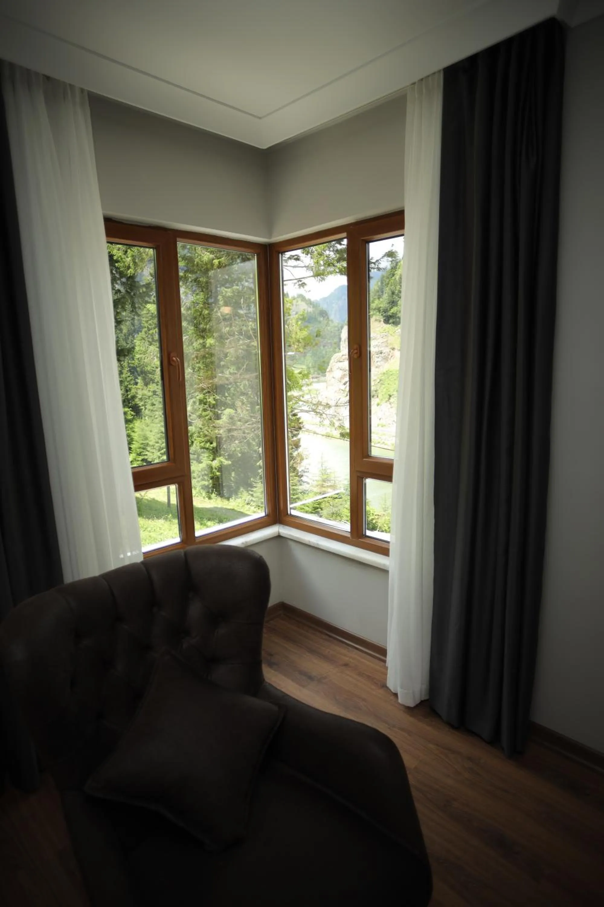 PAZARCIK MOUNTAIN HOTEL