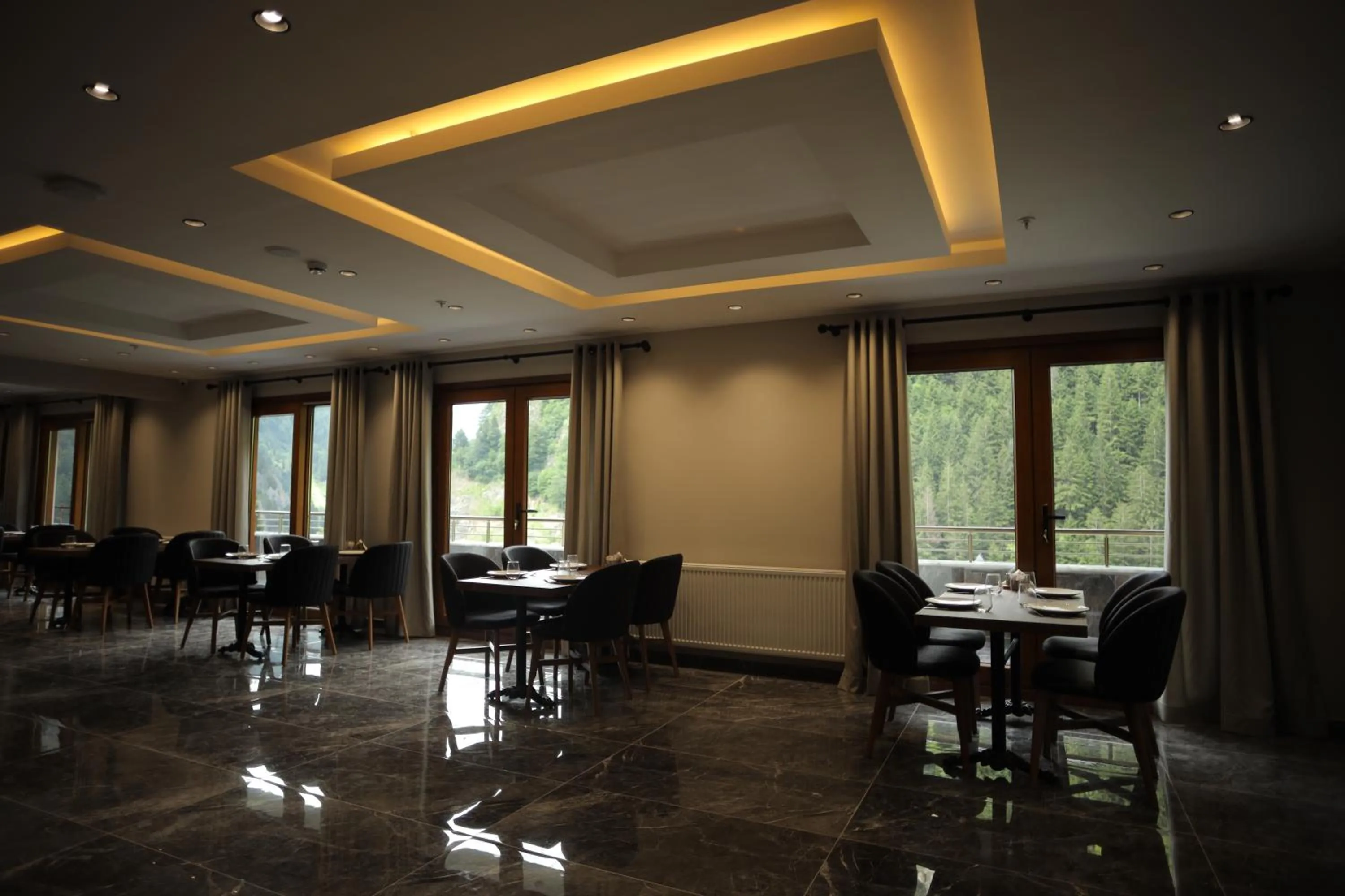 PAZARCIK MOUNTAIN HOTEL