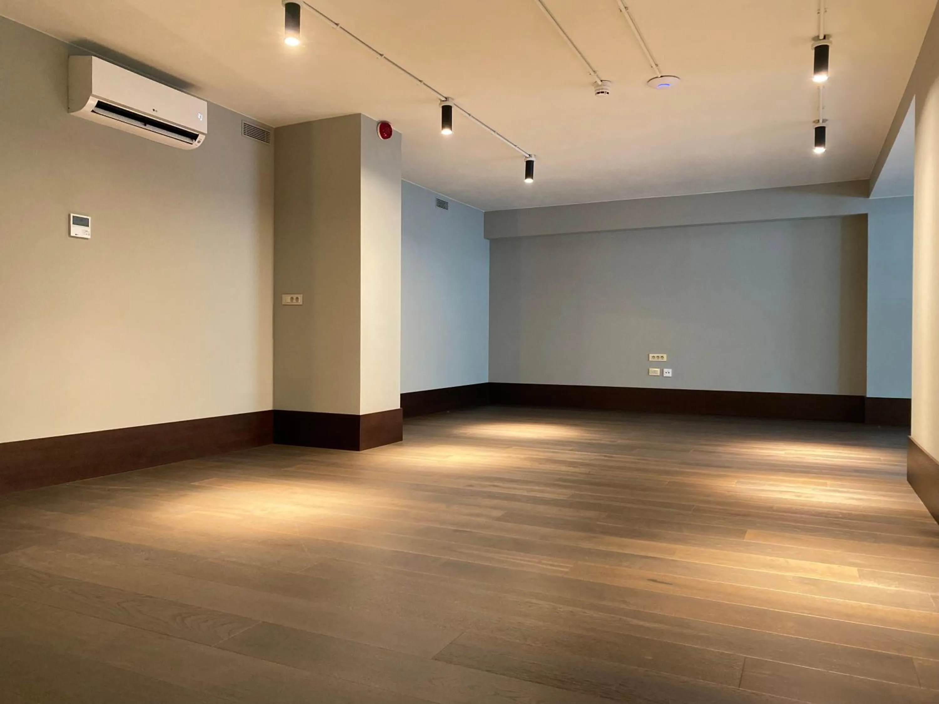 Meeting/conference room in Onix Fira