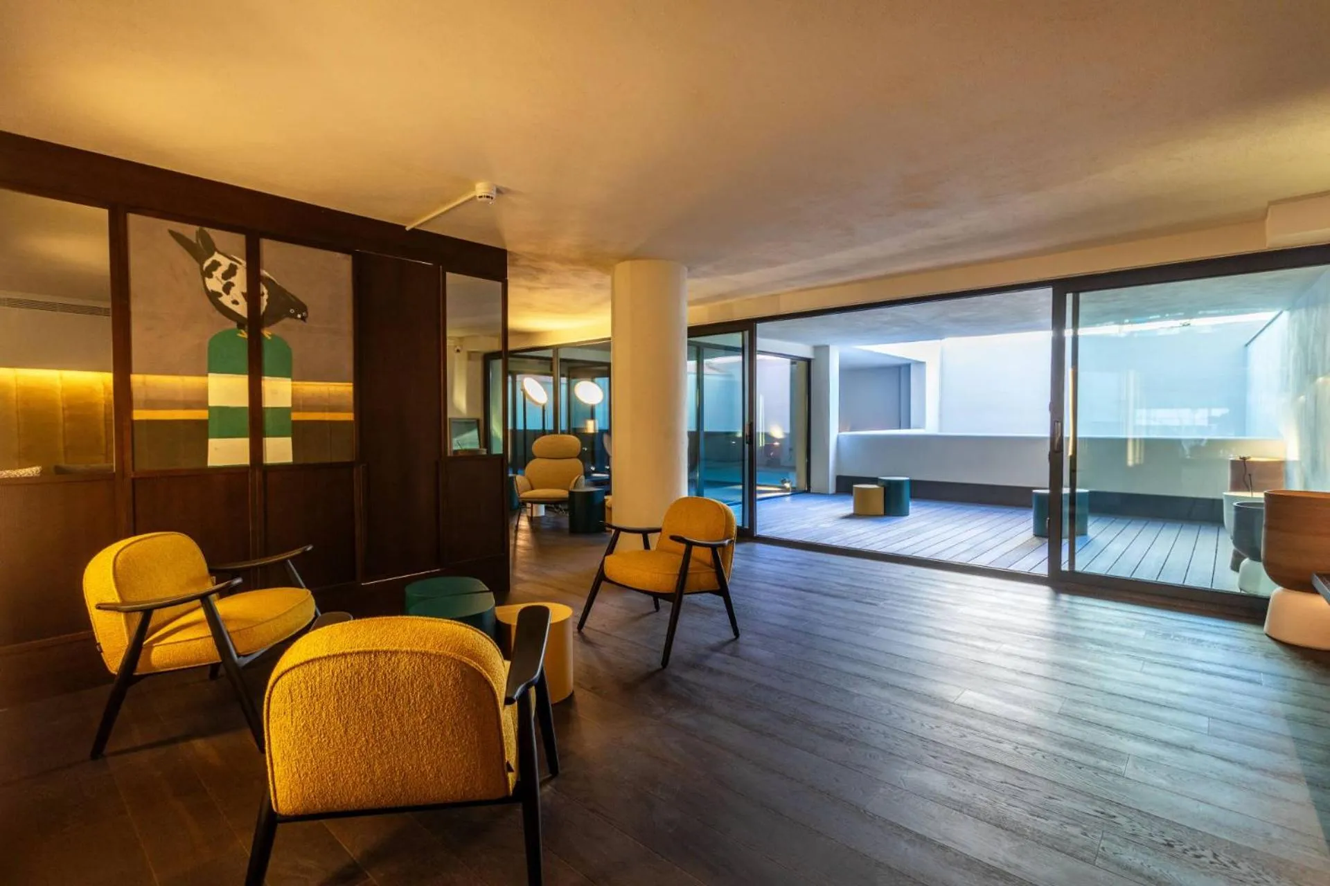 Seating area in Onix Fira