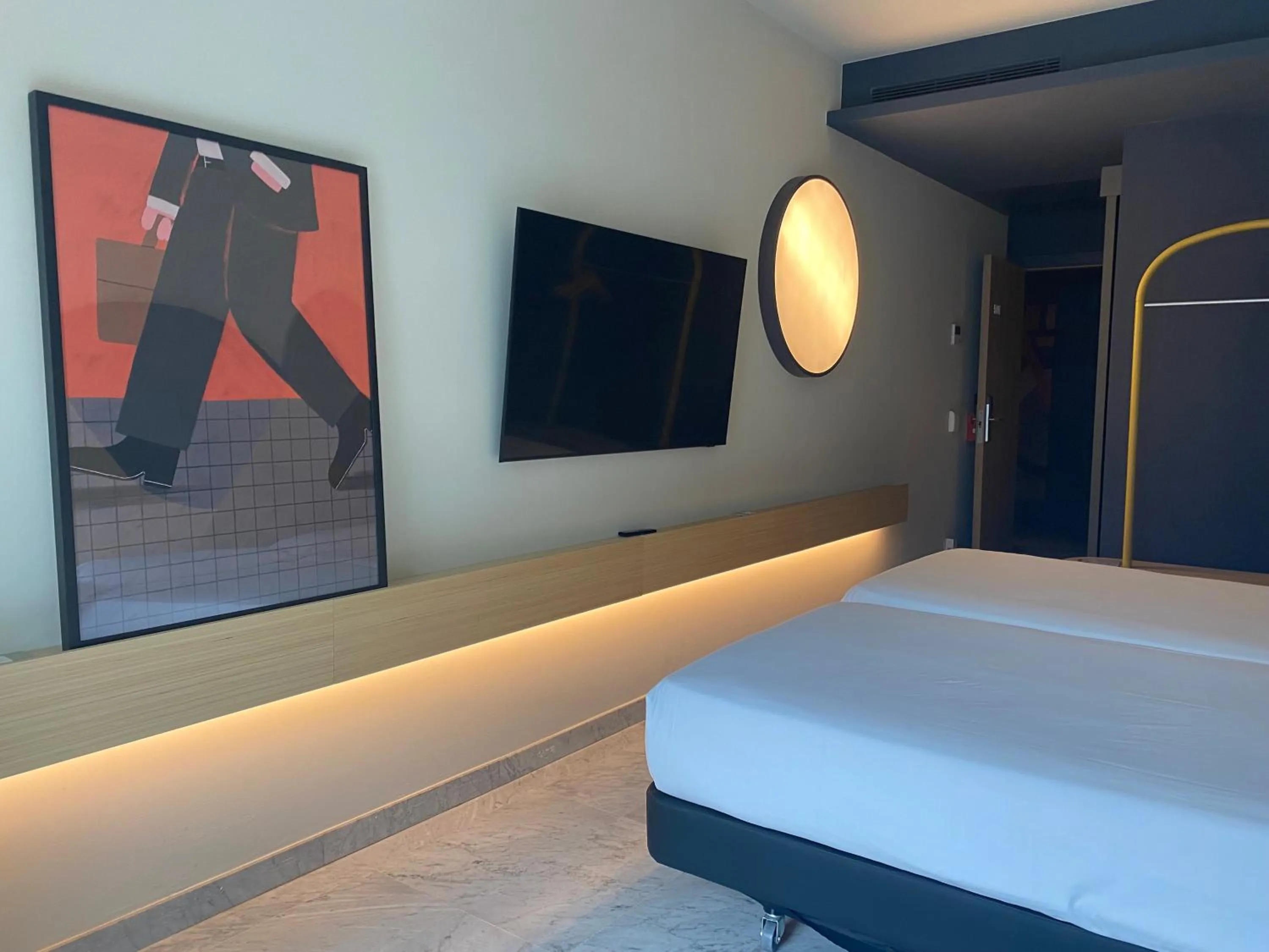 Photo of the whole room, Bed in Onix Fira