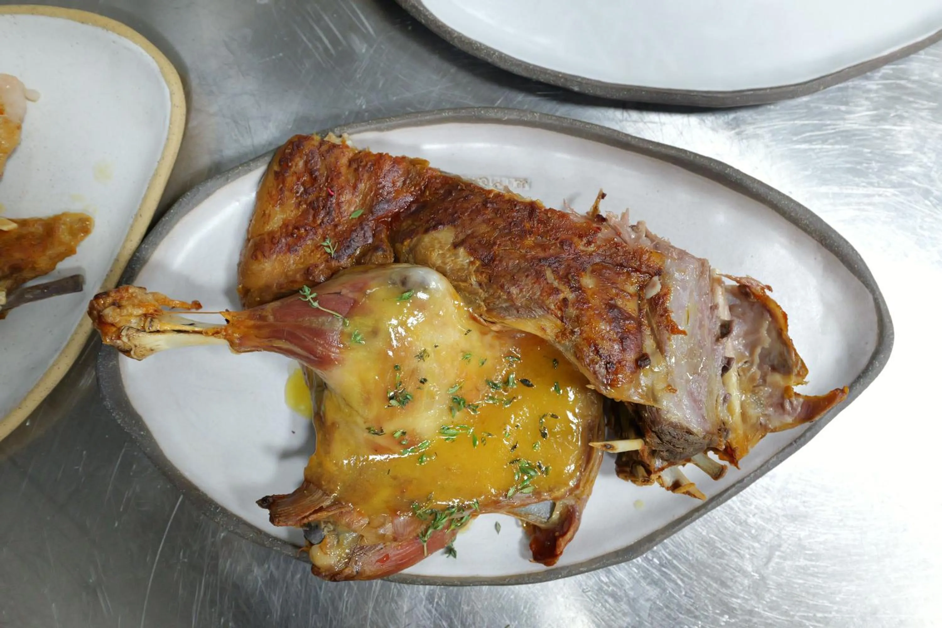 Food in Hotel Uji Ftohte Tepelene